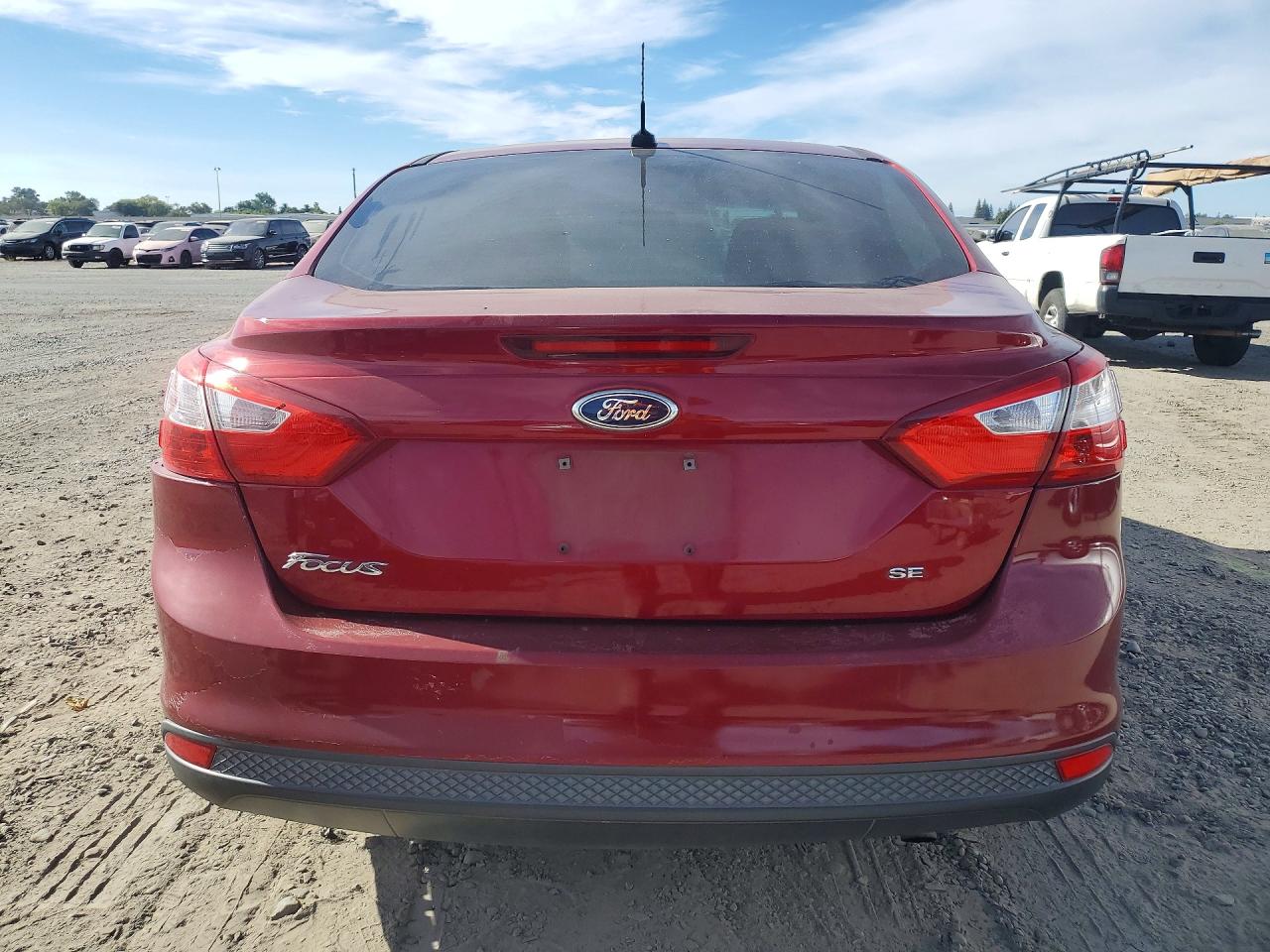 2013 Ford Focus Se Red vin: 1FADP3F27DL184757