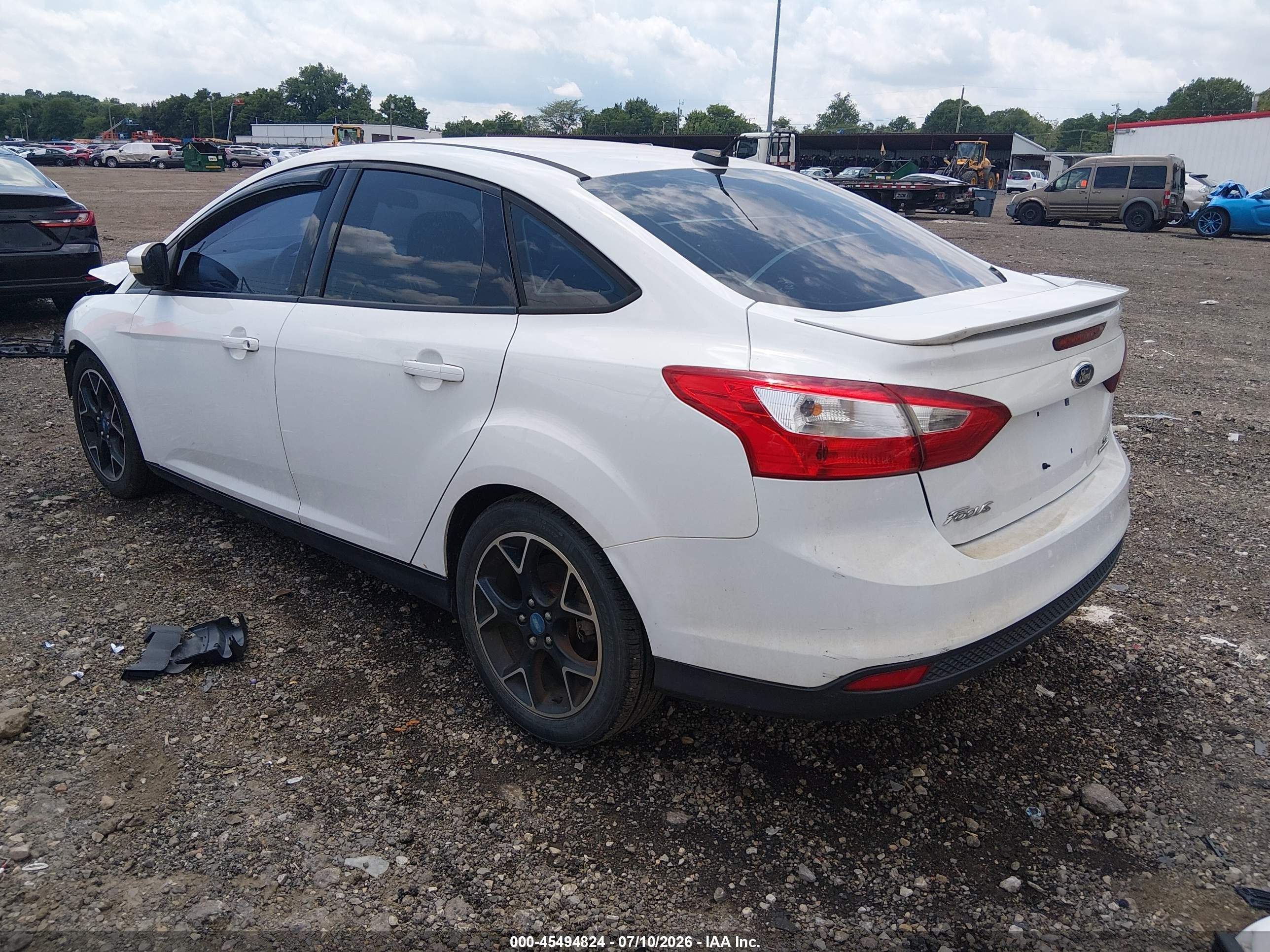 2013 Ford Focus Se White vin: 1FADP3F27DL194642