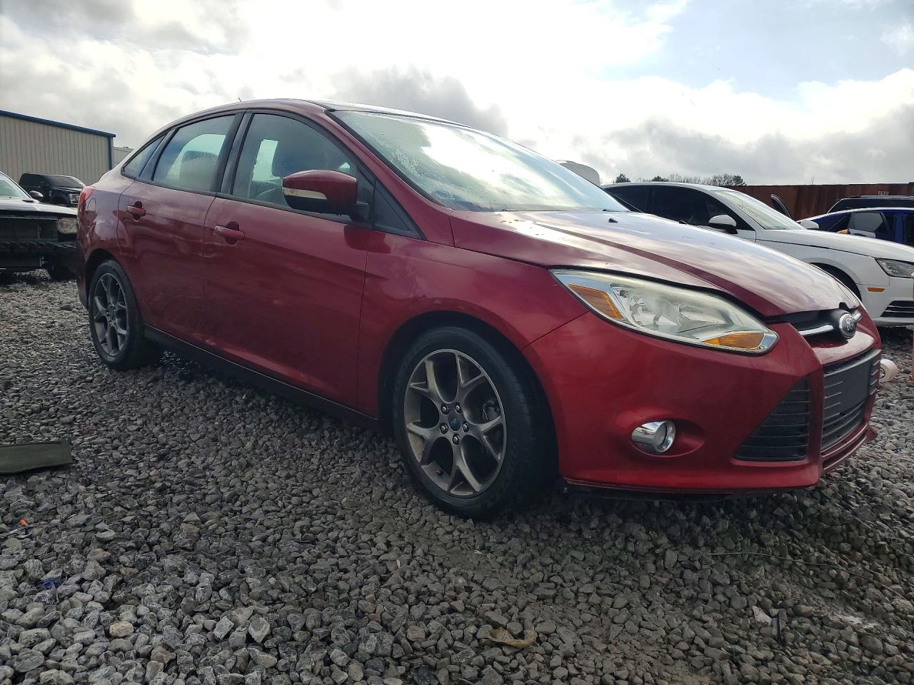 2013 Ford Focus Se Red vin: 1FADP3F27DL224965