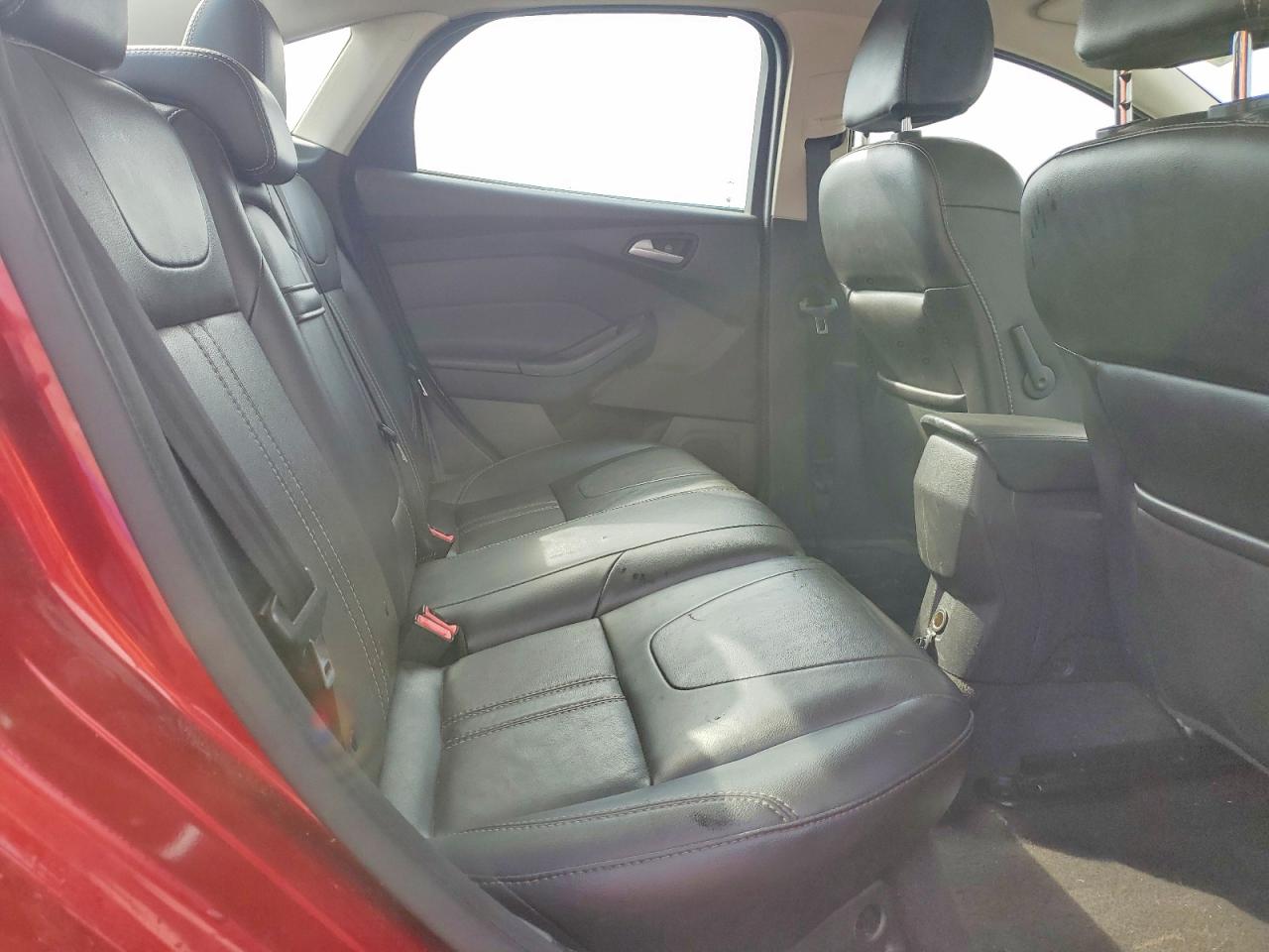 2013 Ford Focus Se Red vin: 1FADP3F27DL224965