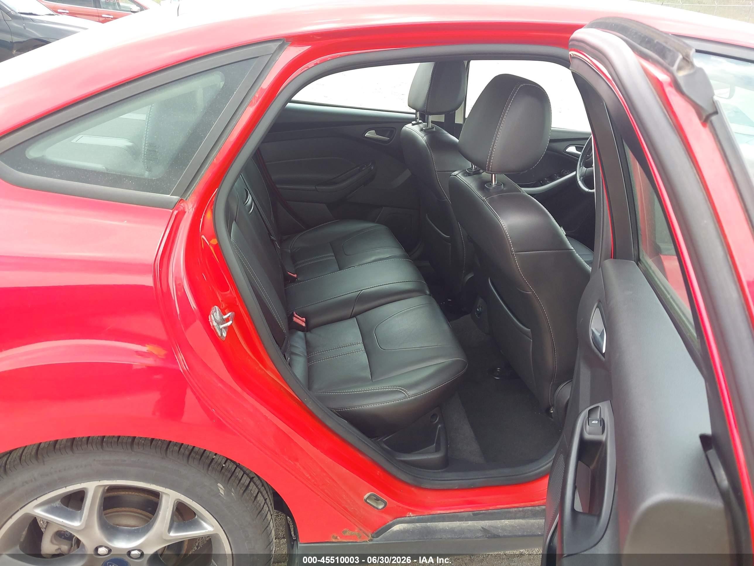 2013 Ford Focus Se Red vin: 1FADP3F27DL236288