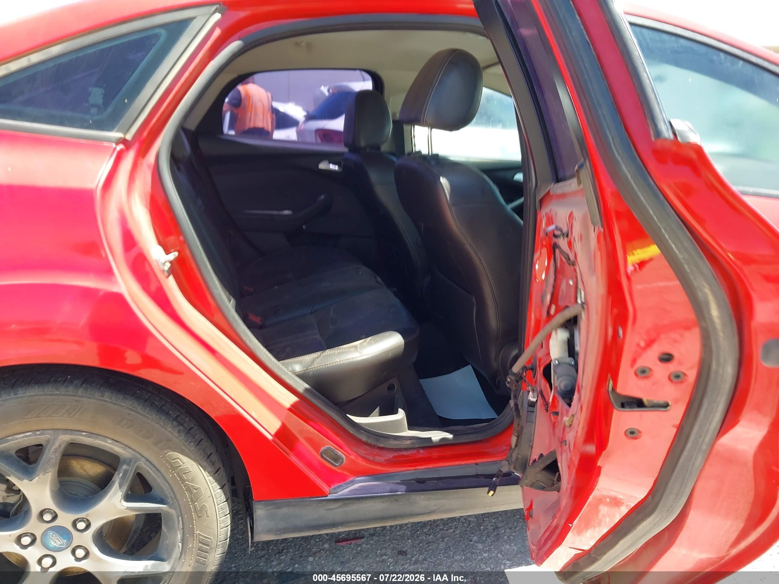 2013 Ford Focus Se Red vin: 1FADP3F27DL246318