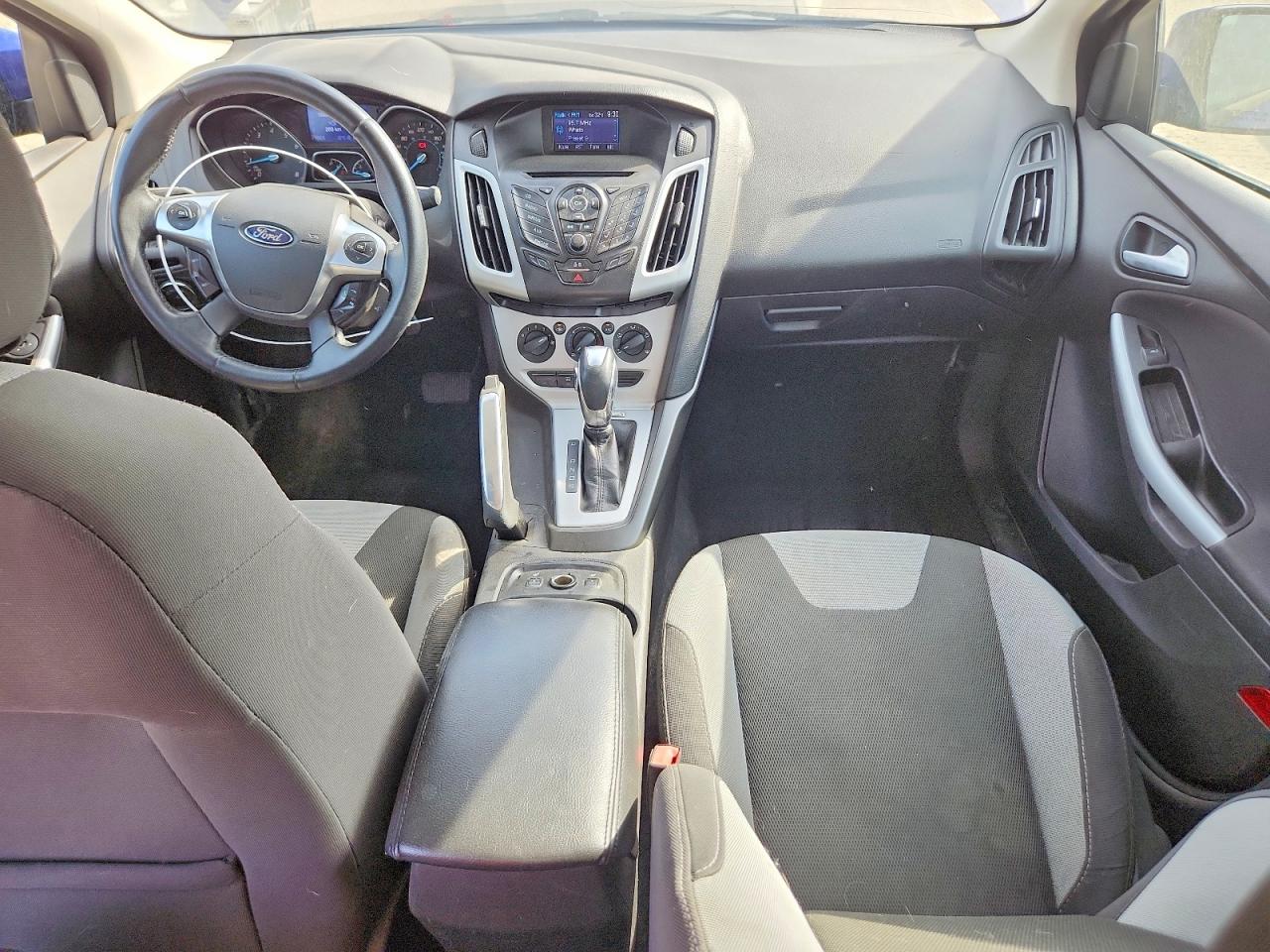 2013 Ford Focus Se Синий vin: 1FADP3F27DL248943