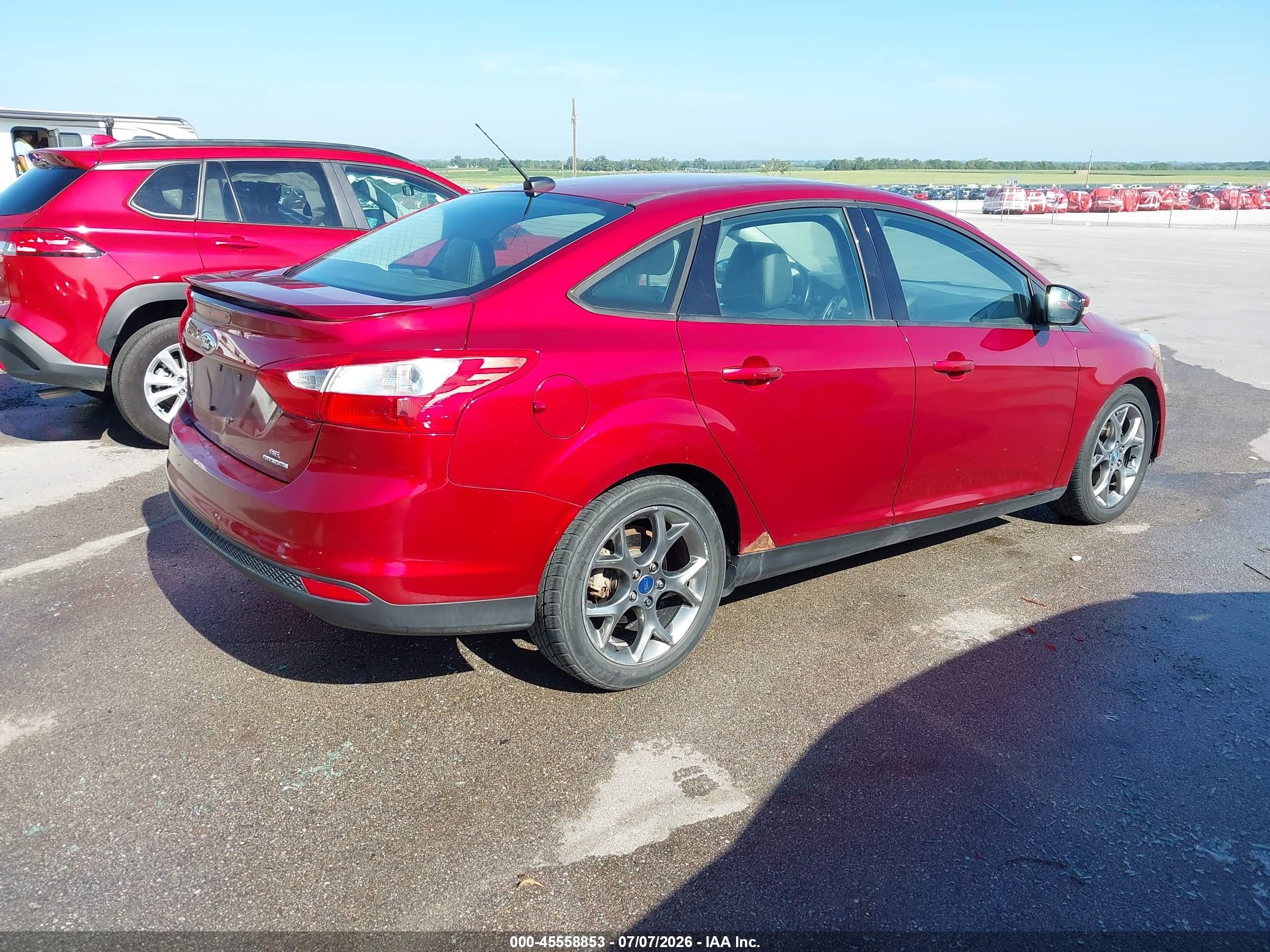 2013 Ford Focus Se Red vin: 1FADP3F27DL263913