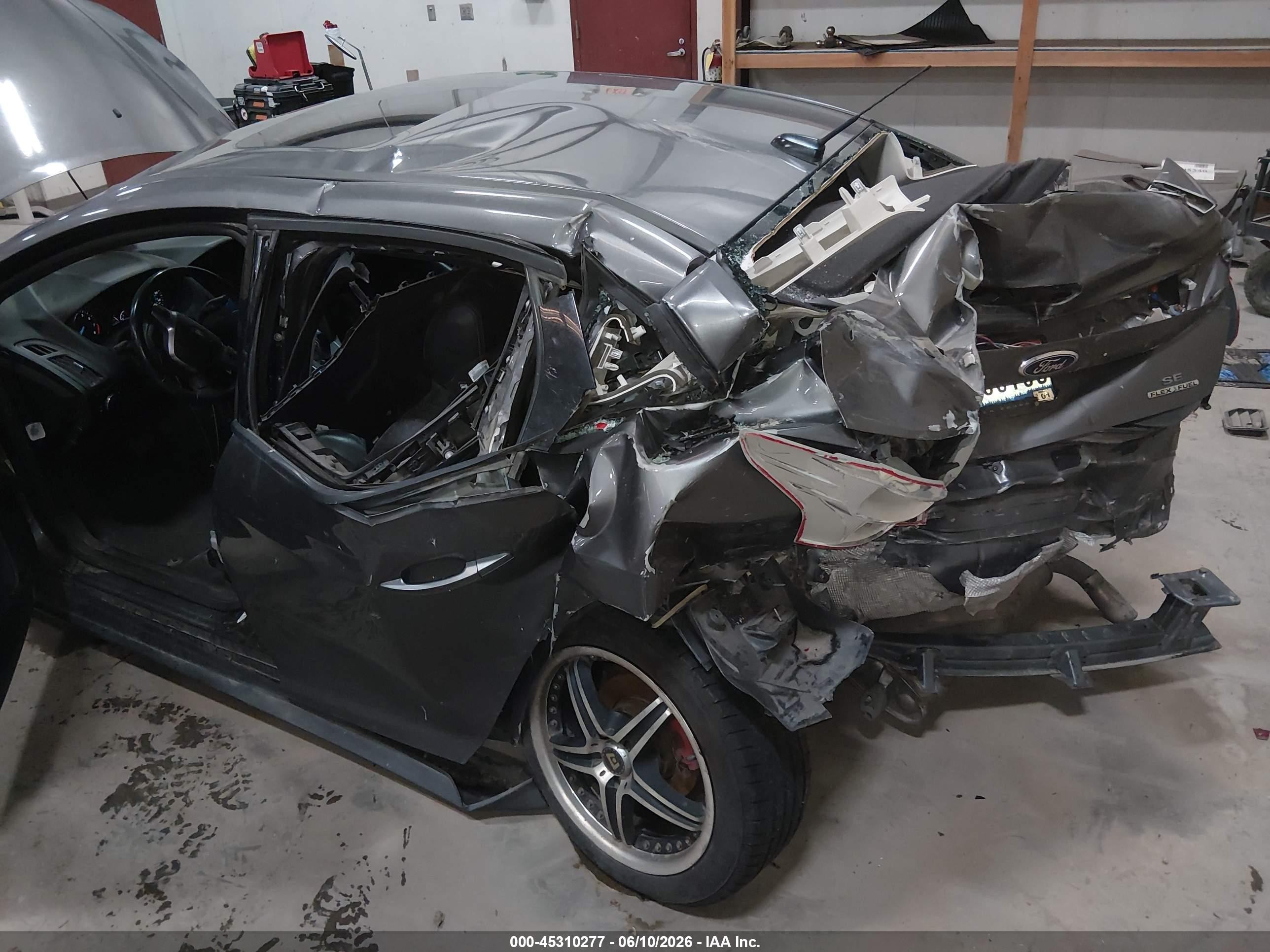2013 Ford Focus Se Gray vin: 1FADP3F27DL266374