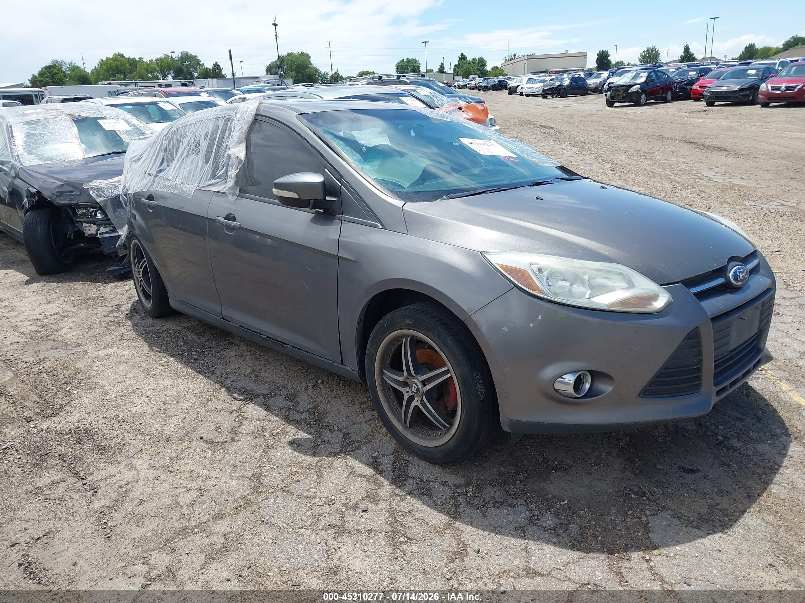 2013 Ford Focus Se Серый vin: 1FADP3F27DL266374