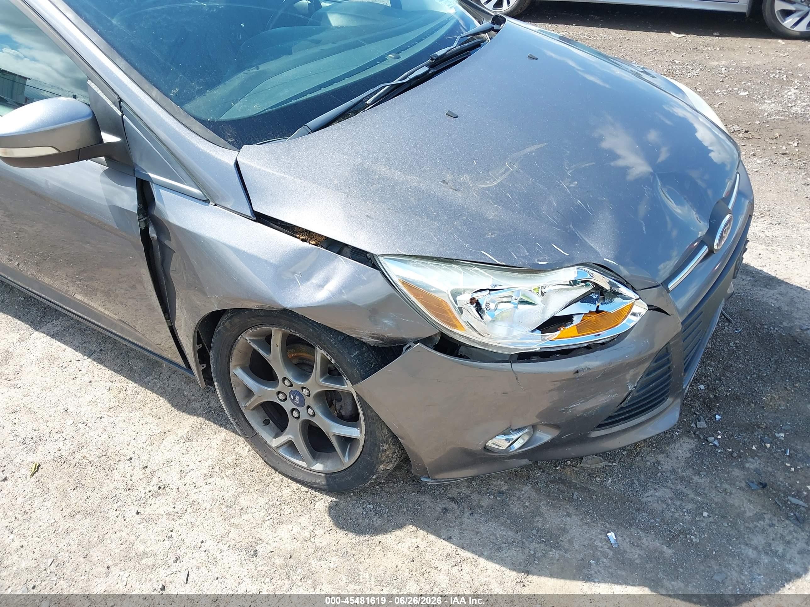 2013 Ford Focus Se Gray vin: 1FADP3F27DL294126