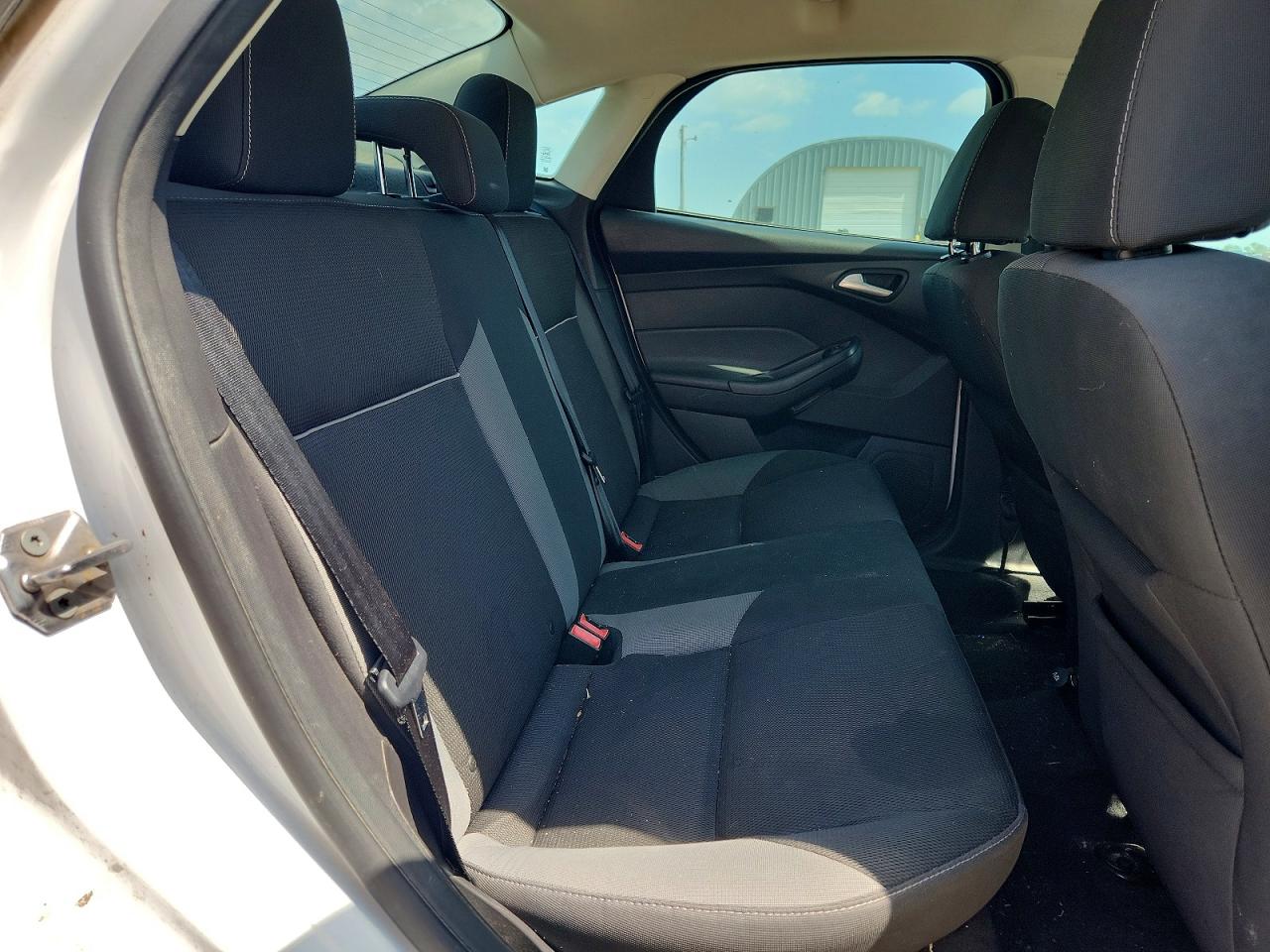 2013 Ford Focus Se White vin: 1FADP3F27DL301169