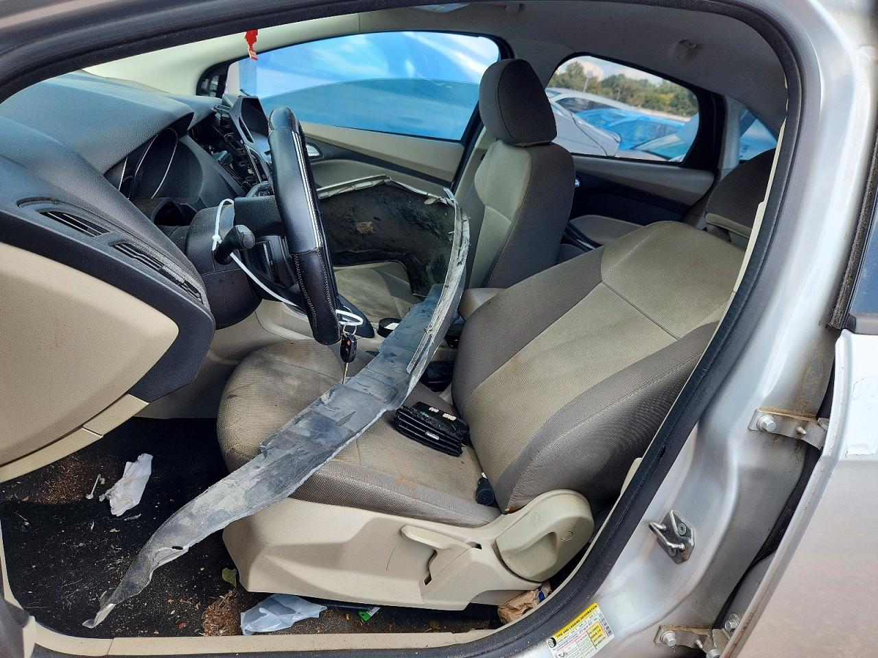 2013 Ford Focus Se Серебряный vin: 1FADP3F27DL309689
