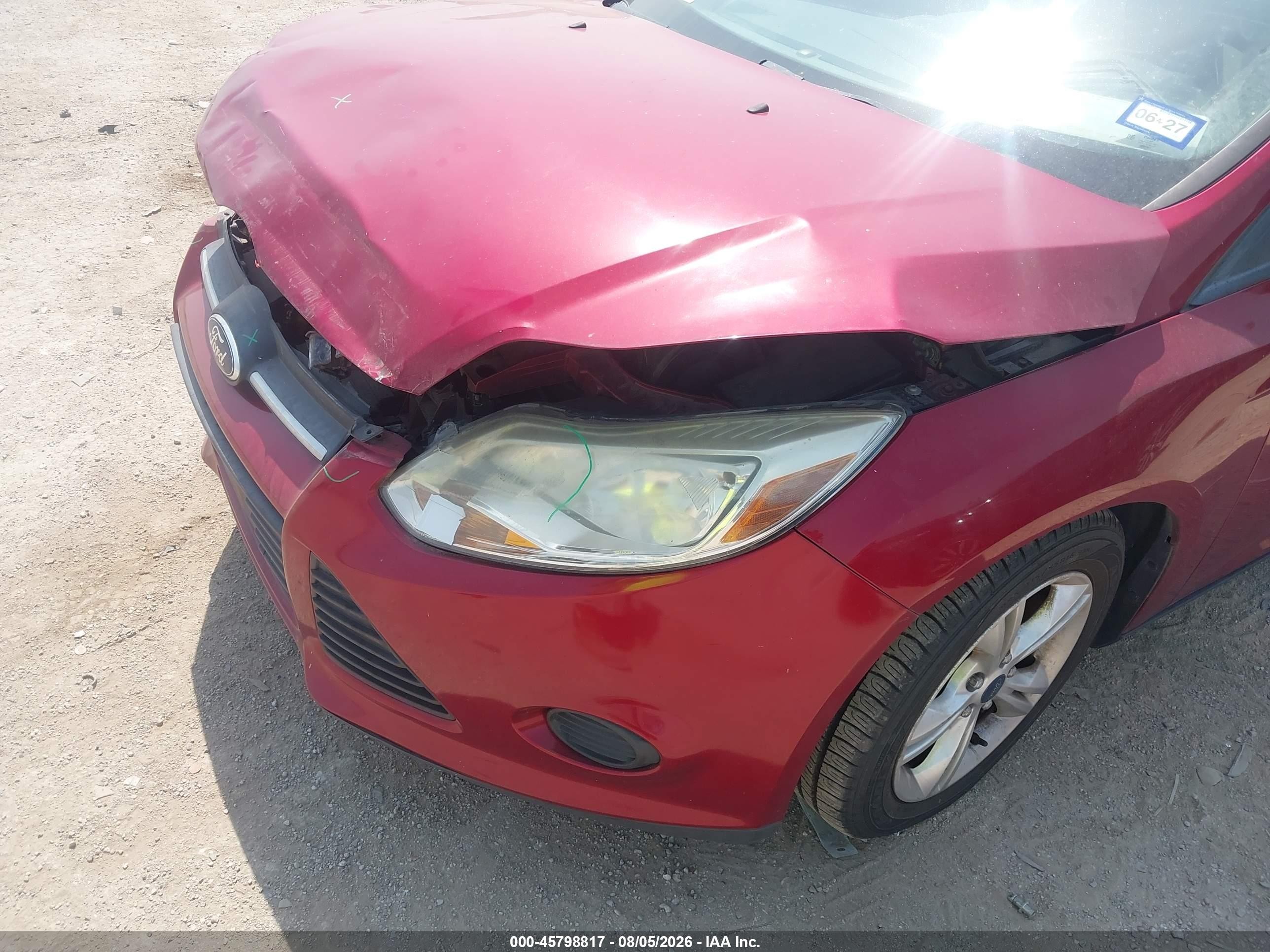 2013 Ford Focus Se Red vin: 1FADP3F27DL326931