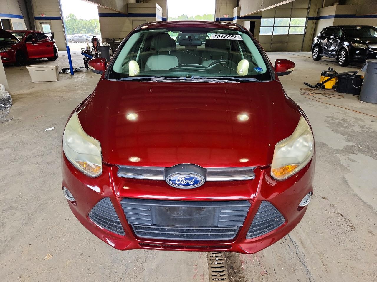 2013 Ford Focus Se Burgundy vin: 1FADP3F27DL327111