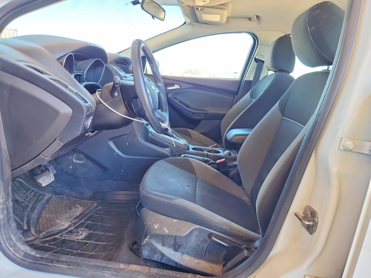 2013 Ford Focus Se White vin: 1FADP3F27DL348752
