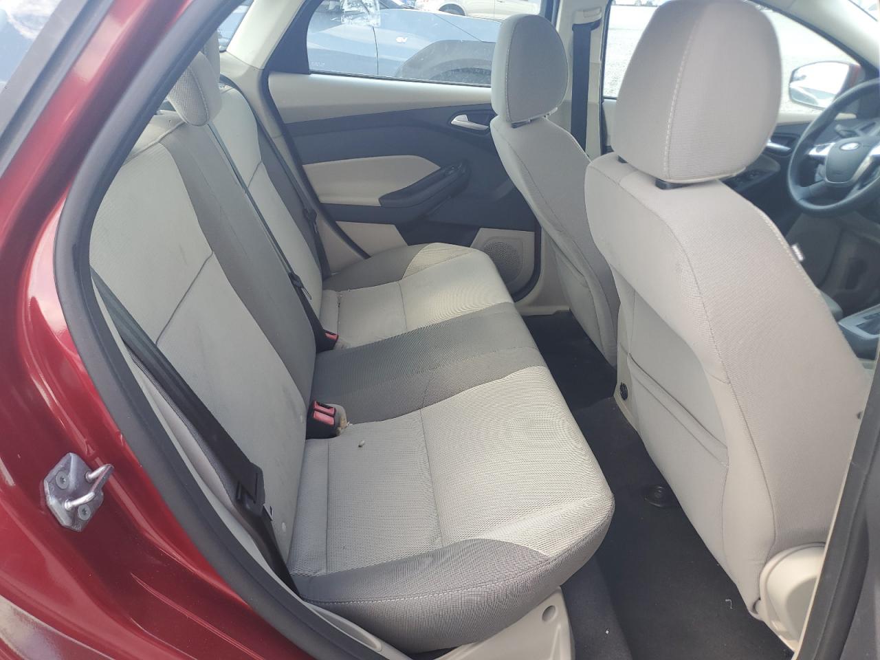 2013 Ford Focus Se Burgundy vin: 1FADP3F27DL349450