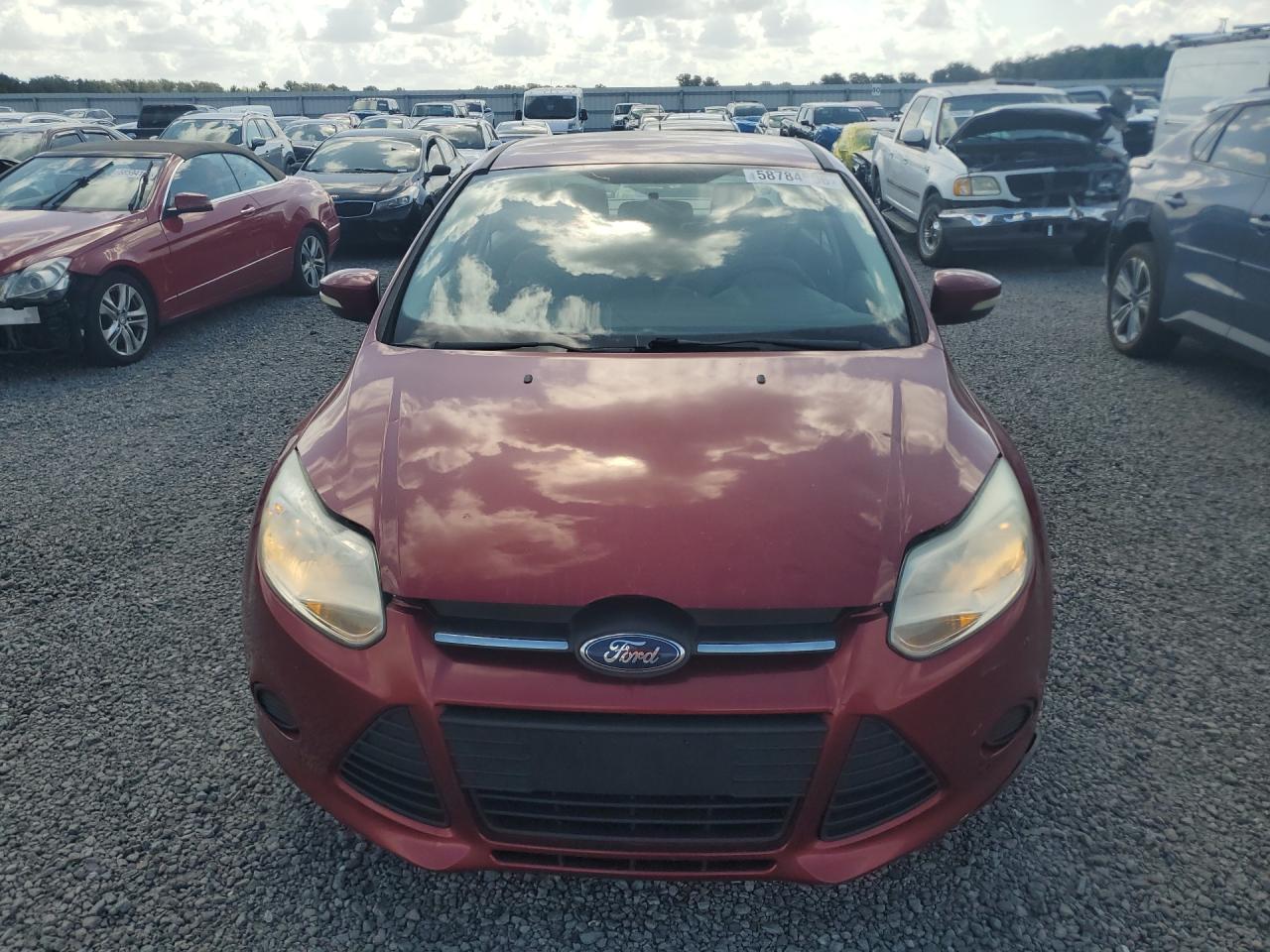 2013 Ford Focus Se Burgundy vin: 1FADP3F27DL349450
