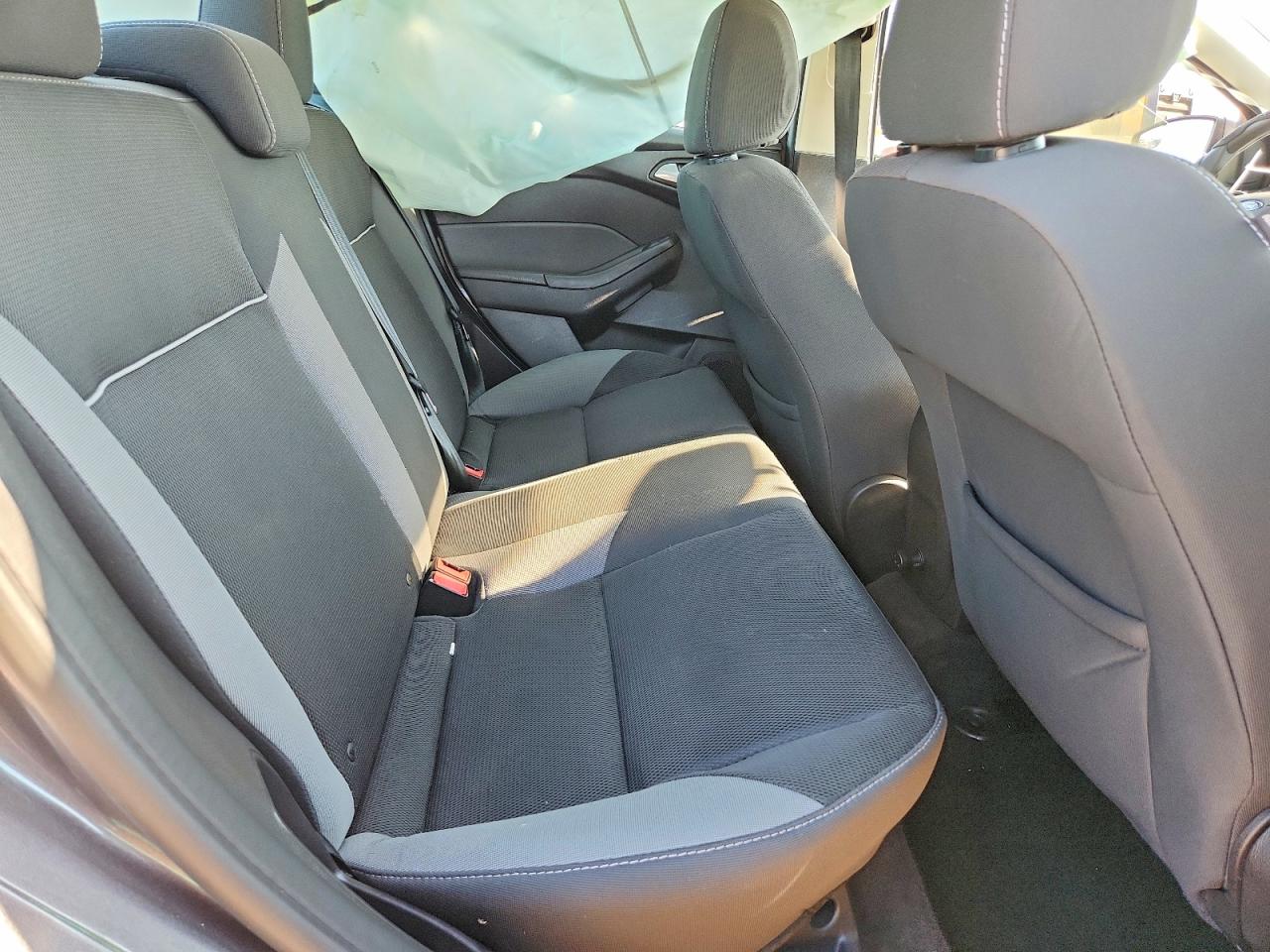 2013 Ford Focus Se Серый vin: 1FADP3F27DL350193
