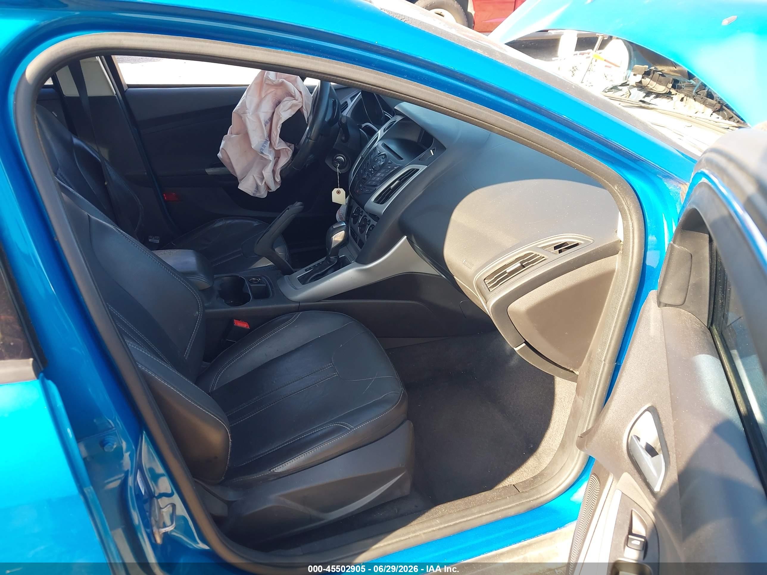 2013 Ford Focus Se Blue vin: 1FADP3F27DL359699