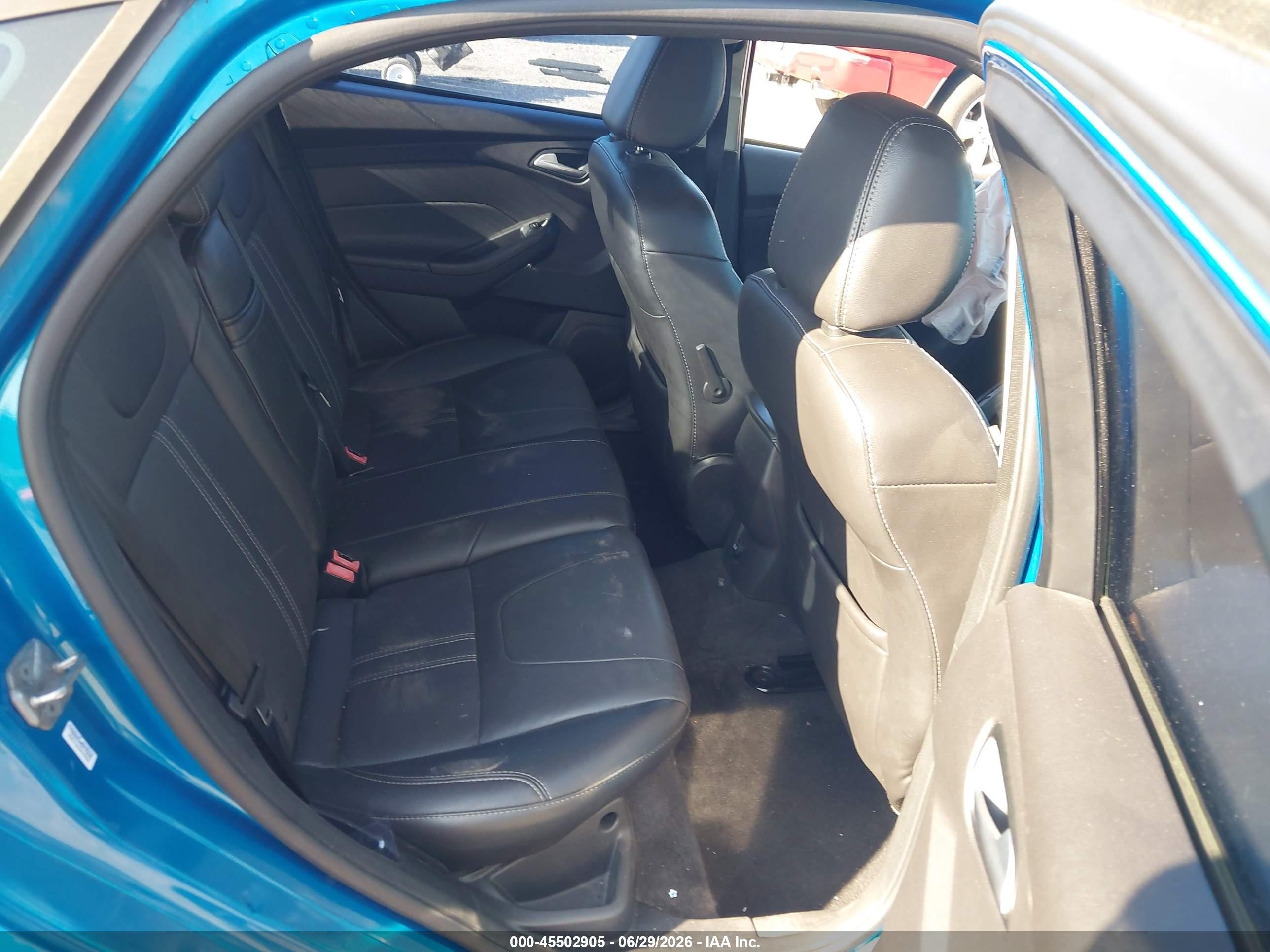 2013 Ford Focus Se Blue vin: 1FADP3F27DL359699