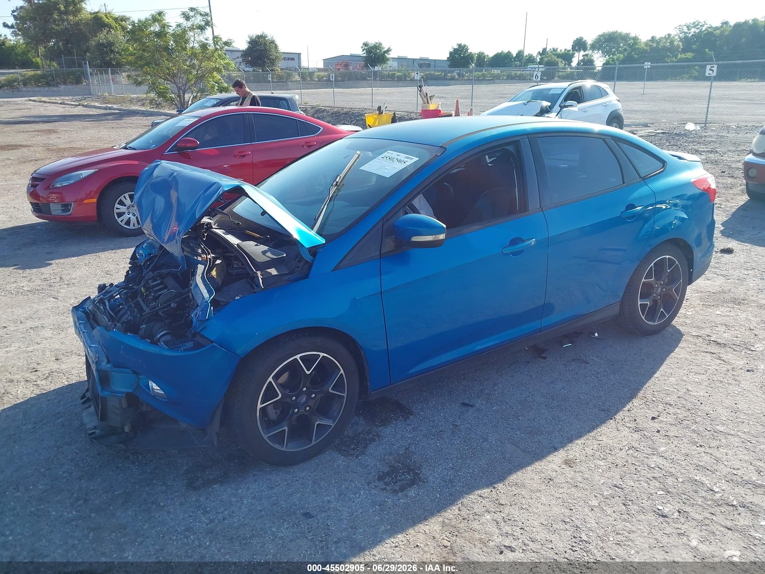 2013 Ford Focus Se Blue vin: 1FADP3F27DL359699