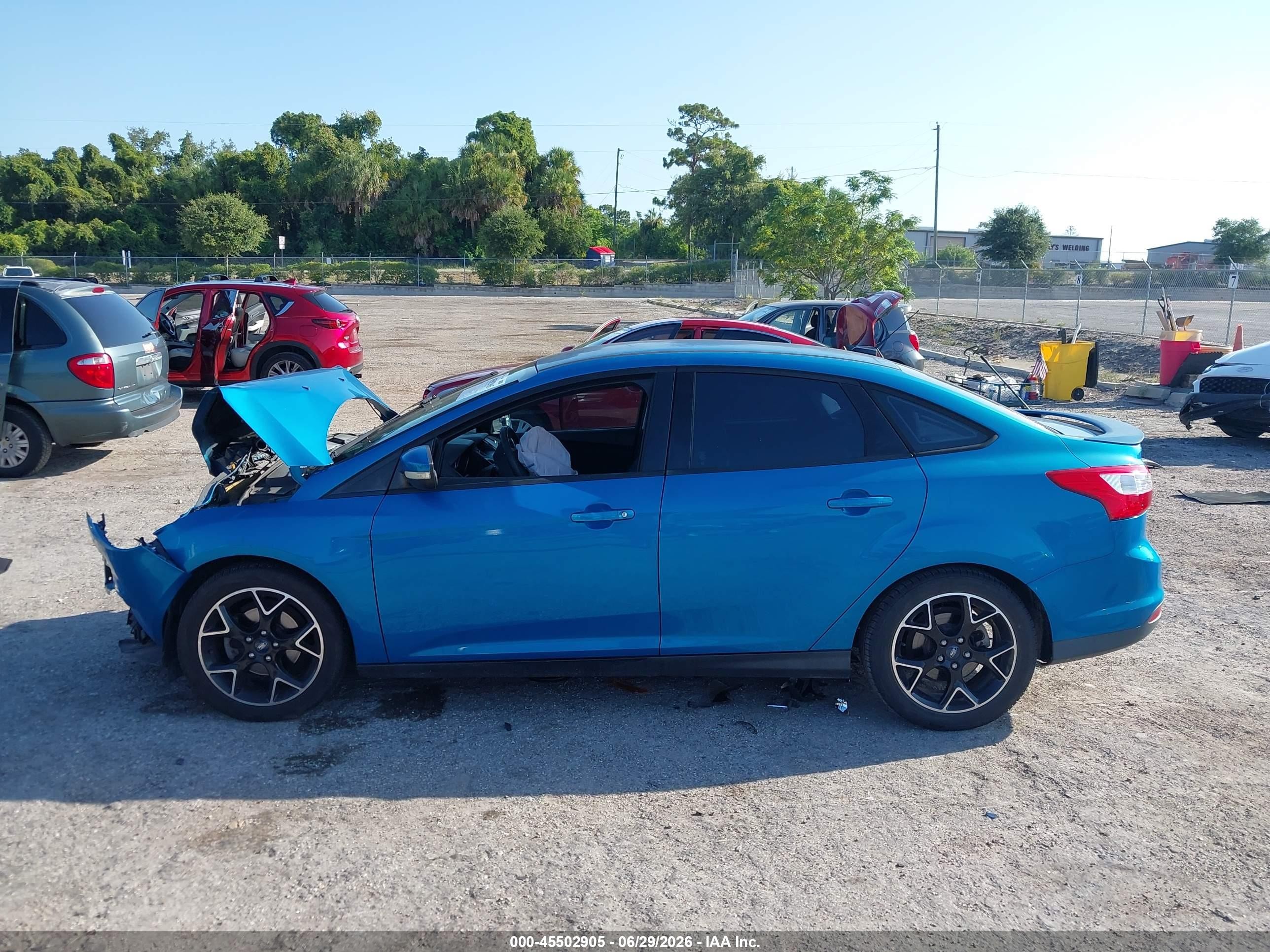 2013 Ford Focus Se Blue vin: 1FADP3F27DL359699