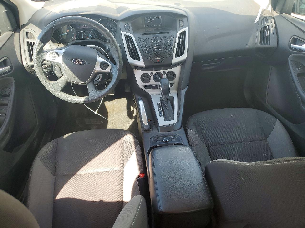 2013 Ford Focus Se Белый vin: 1FADP3F27DL361551