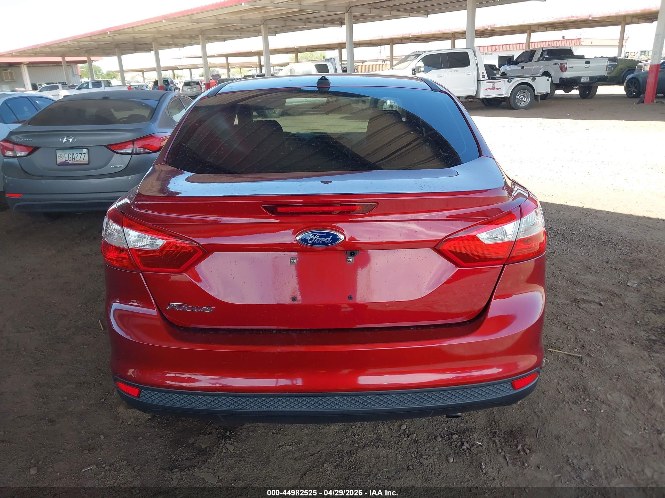 2013 Ford Focus Se Red vin: 1FADP3F27DL363204