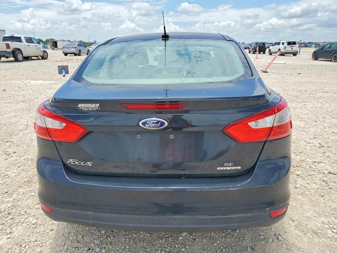 2014 Ford Focus Se Black vin: 1FADP3F27EL117335
