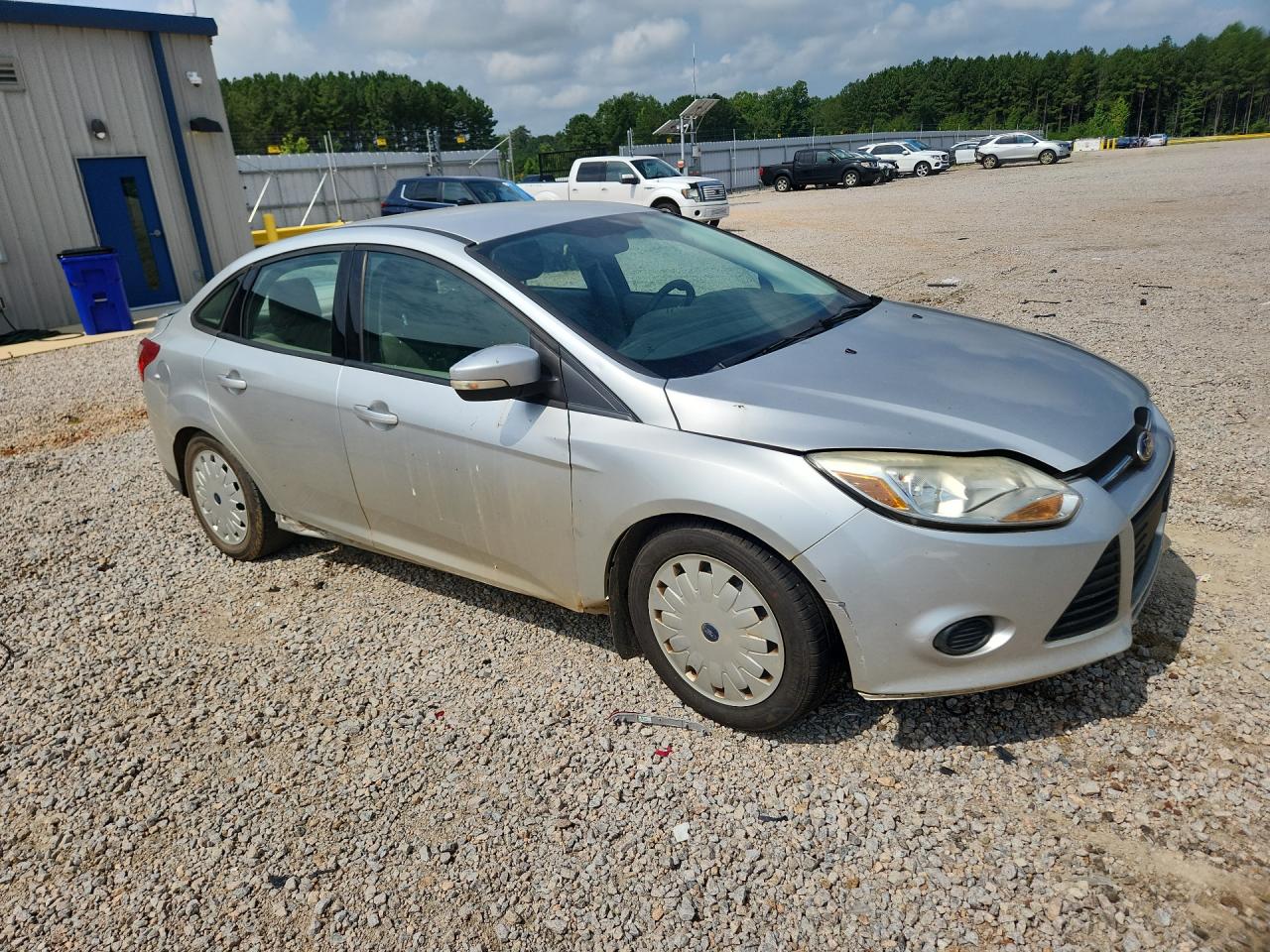 2014 Ford Focus Se Silver vin: 1FADP3F27EL121305