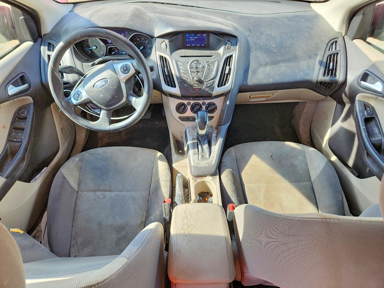 2014 Ford Focus Se Red vin: 1FADP3F27EL126424