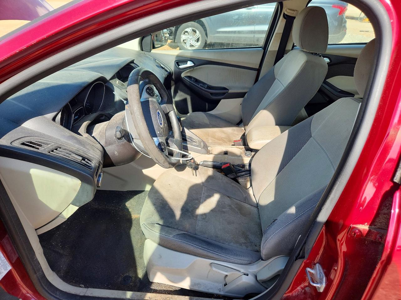2014 Ford Focus Se Red vin: 1FADP3F27EL126424
