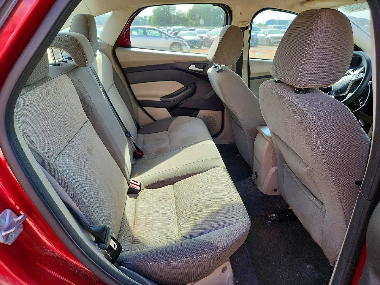 2014 Ford Focus Se Red vin: 1FADP3F27EL126424