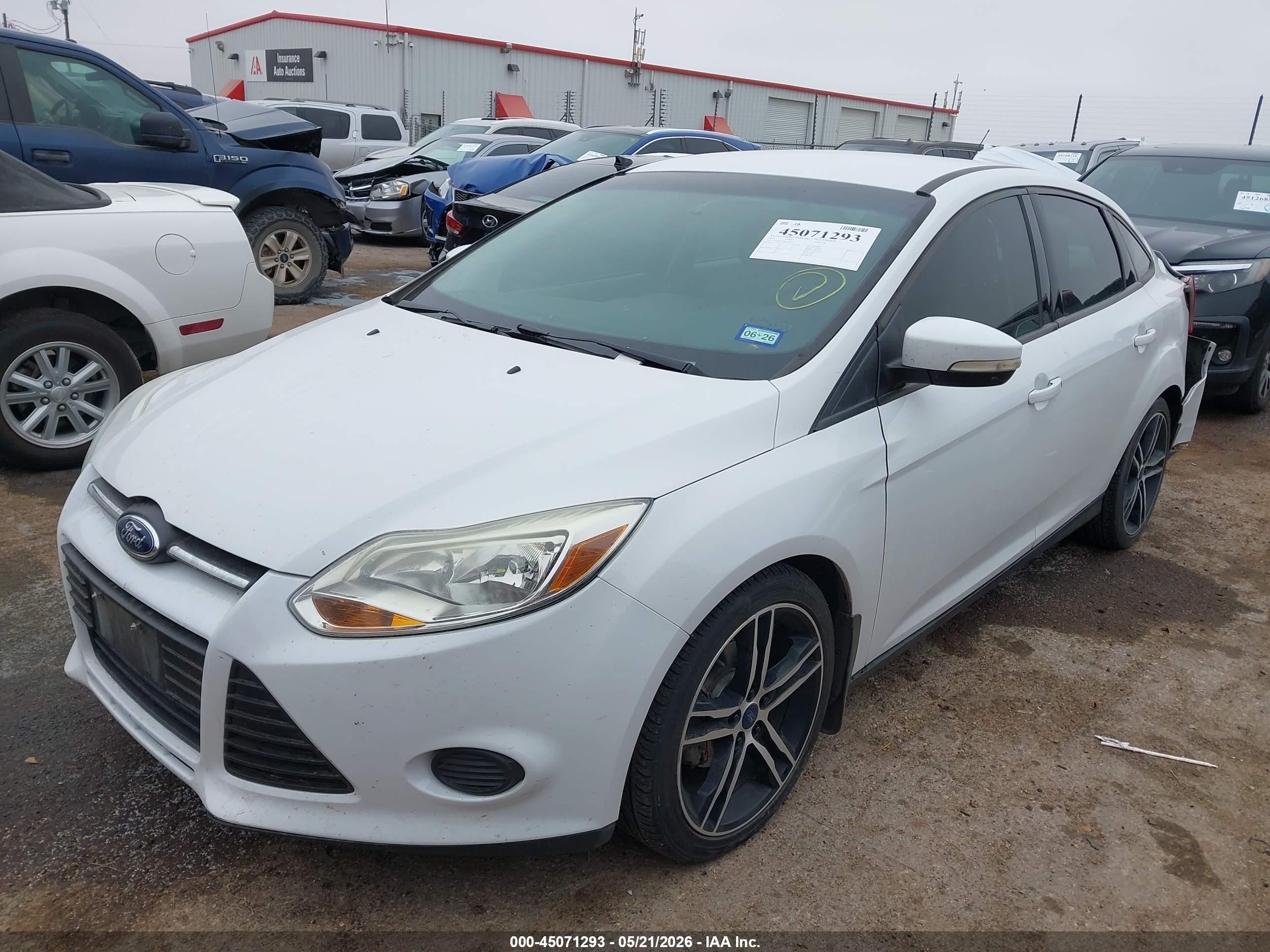 2014 Ford Focus Se White vin: 1FADP3F27EL143613