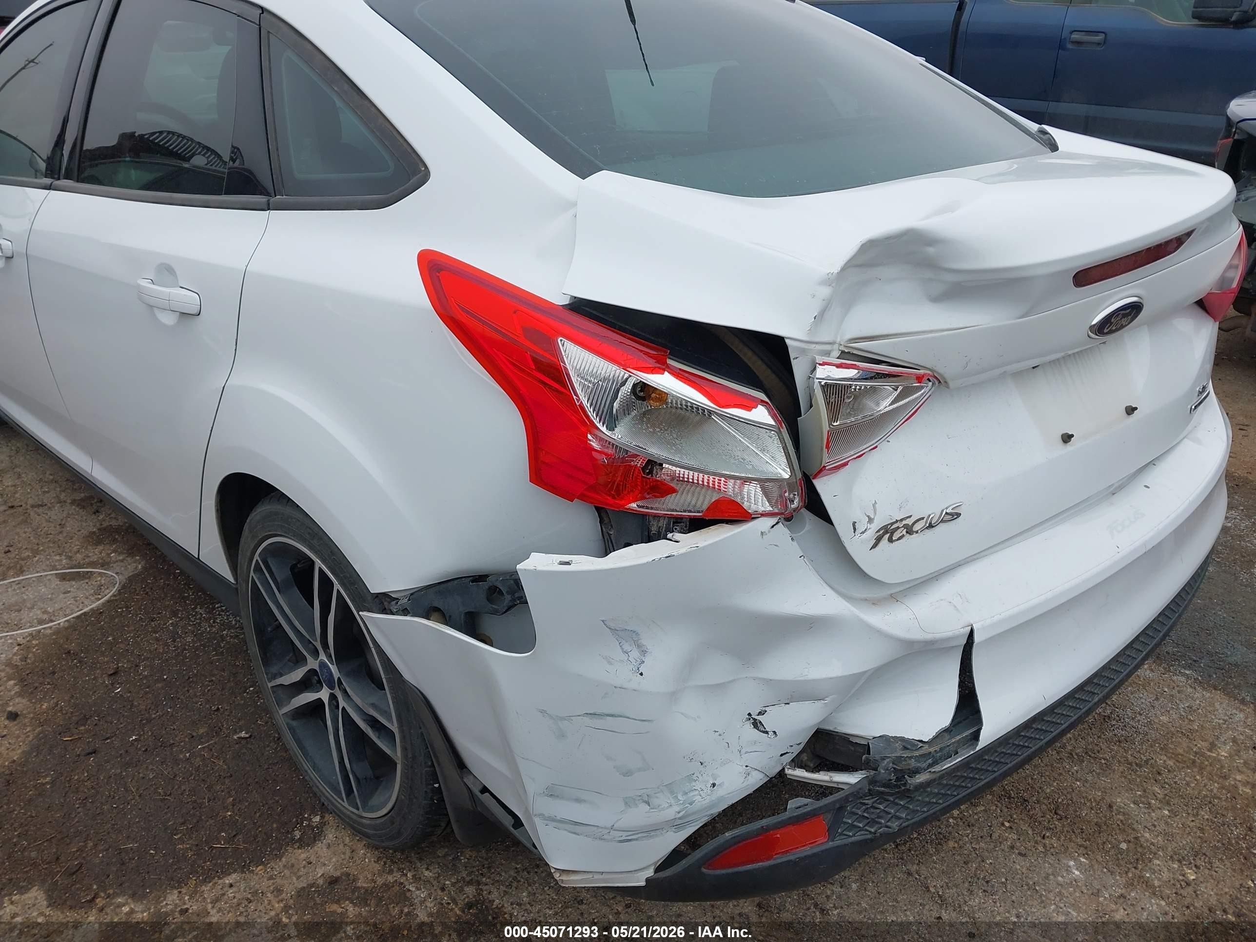 2014 Ford Focus Se White vin: 1FADP3F27EL143613