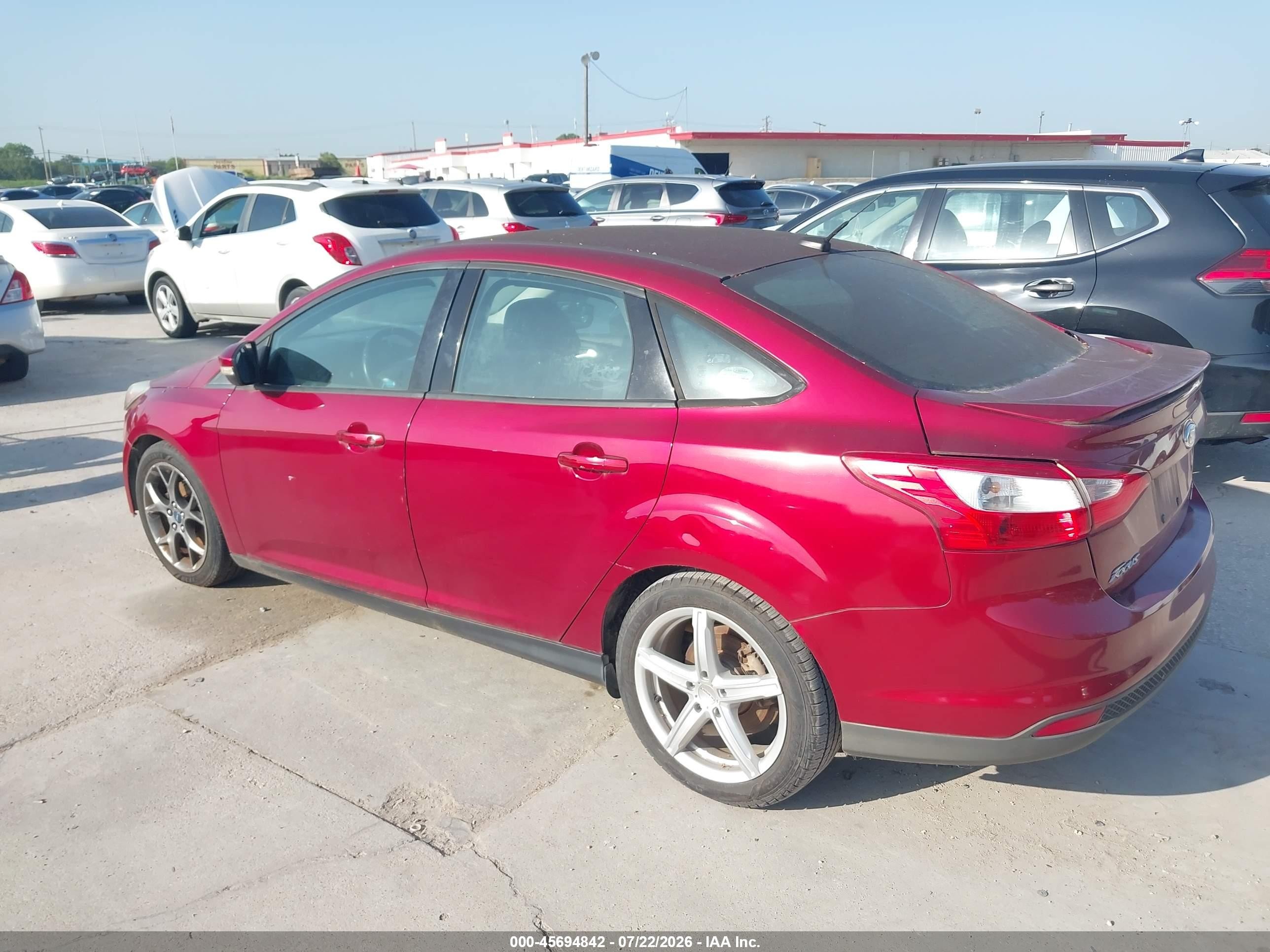 2014 Ford Focus Se Maroon vin: 1FADP3F27EL150982