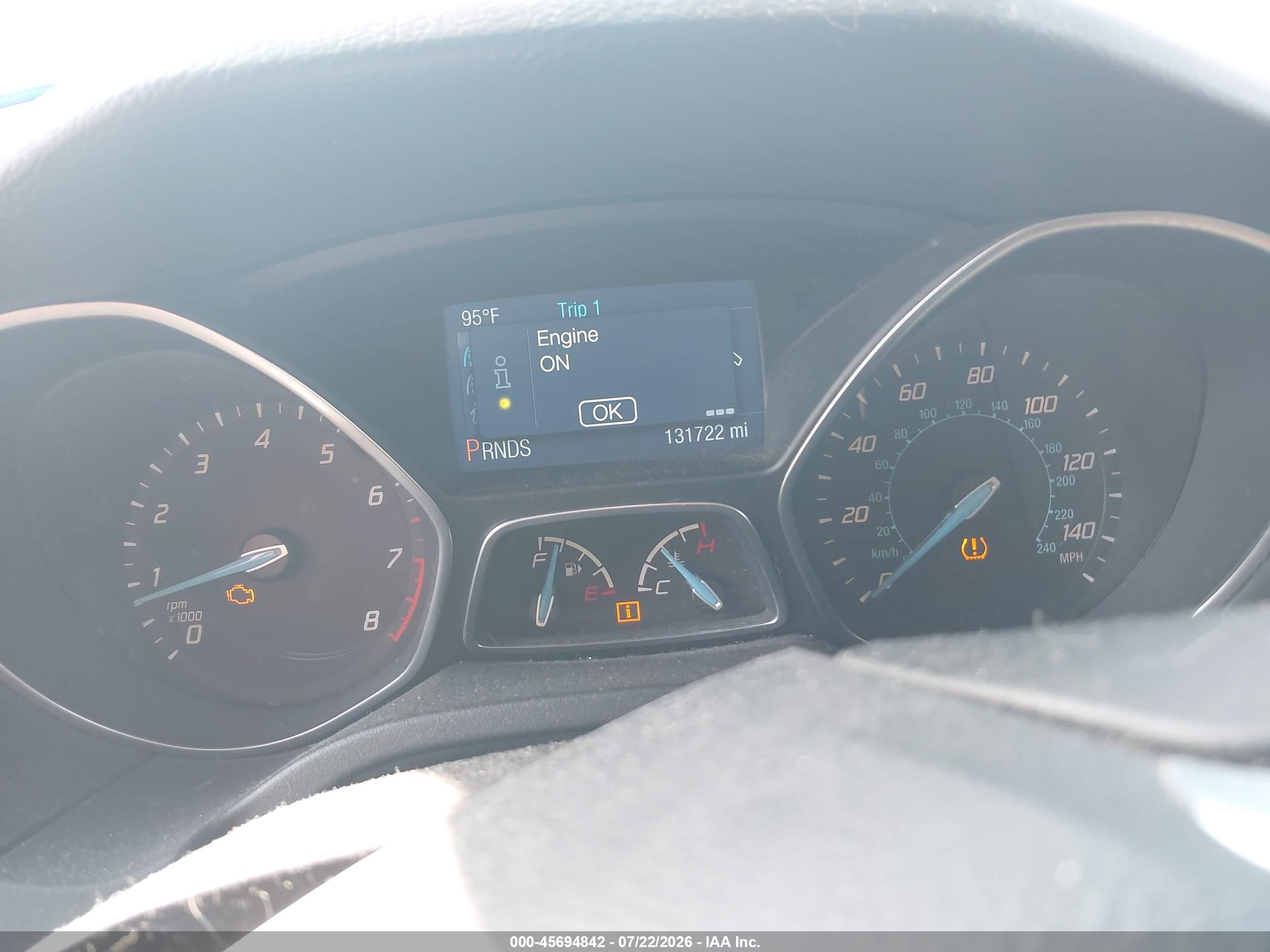 2014 Ford Focus Se Maroon vin: 1FADP3F27EL150982