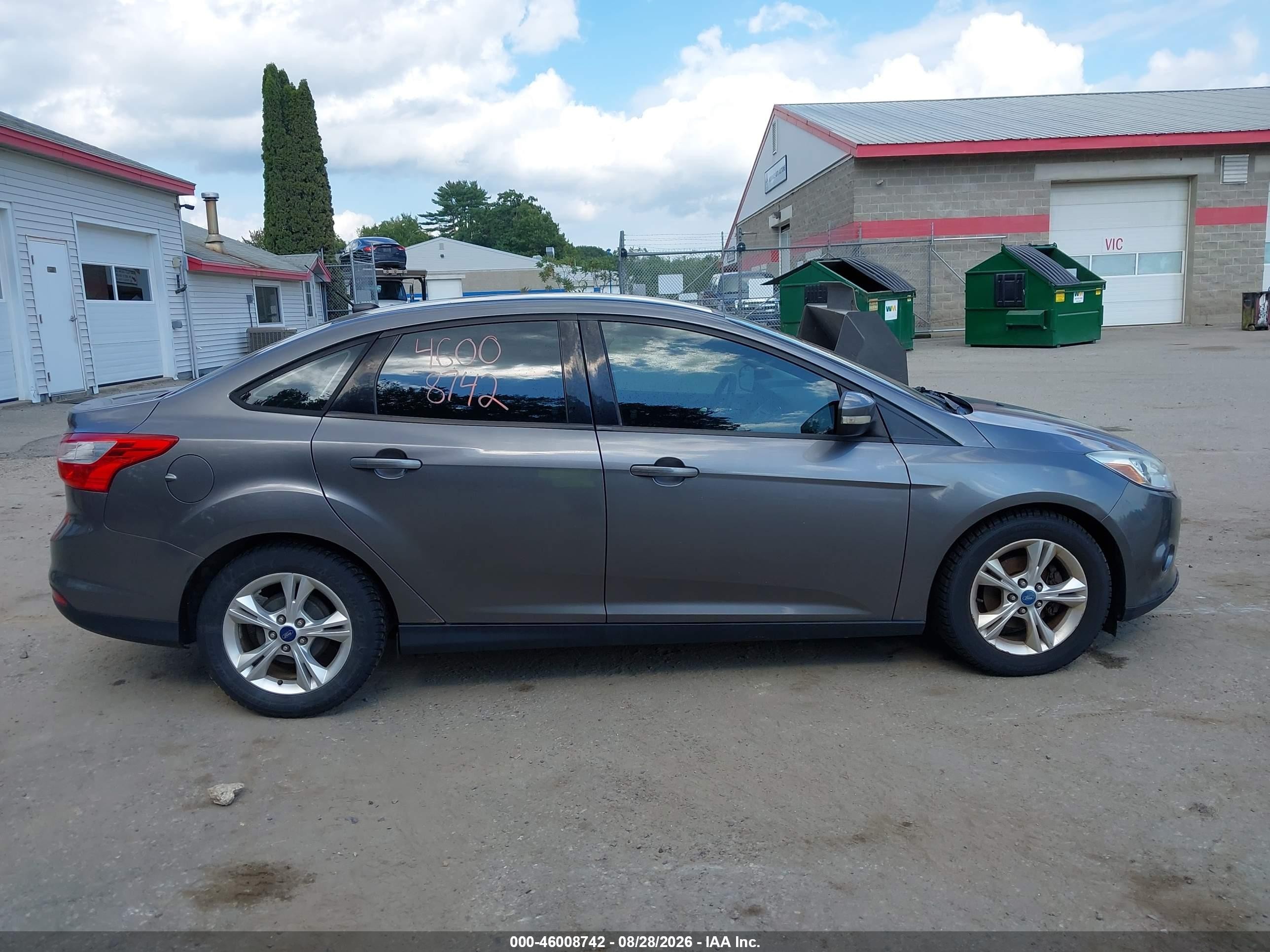 2014 Ford Focus Se Gray vin: 1FADP3F27EL151842