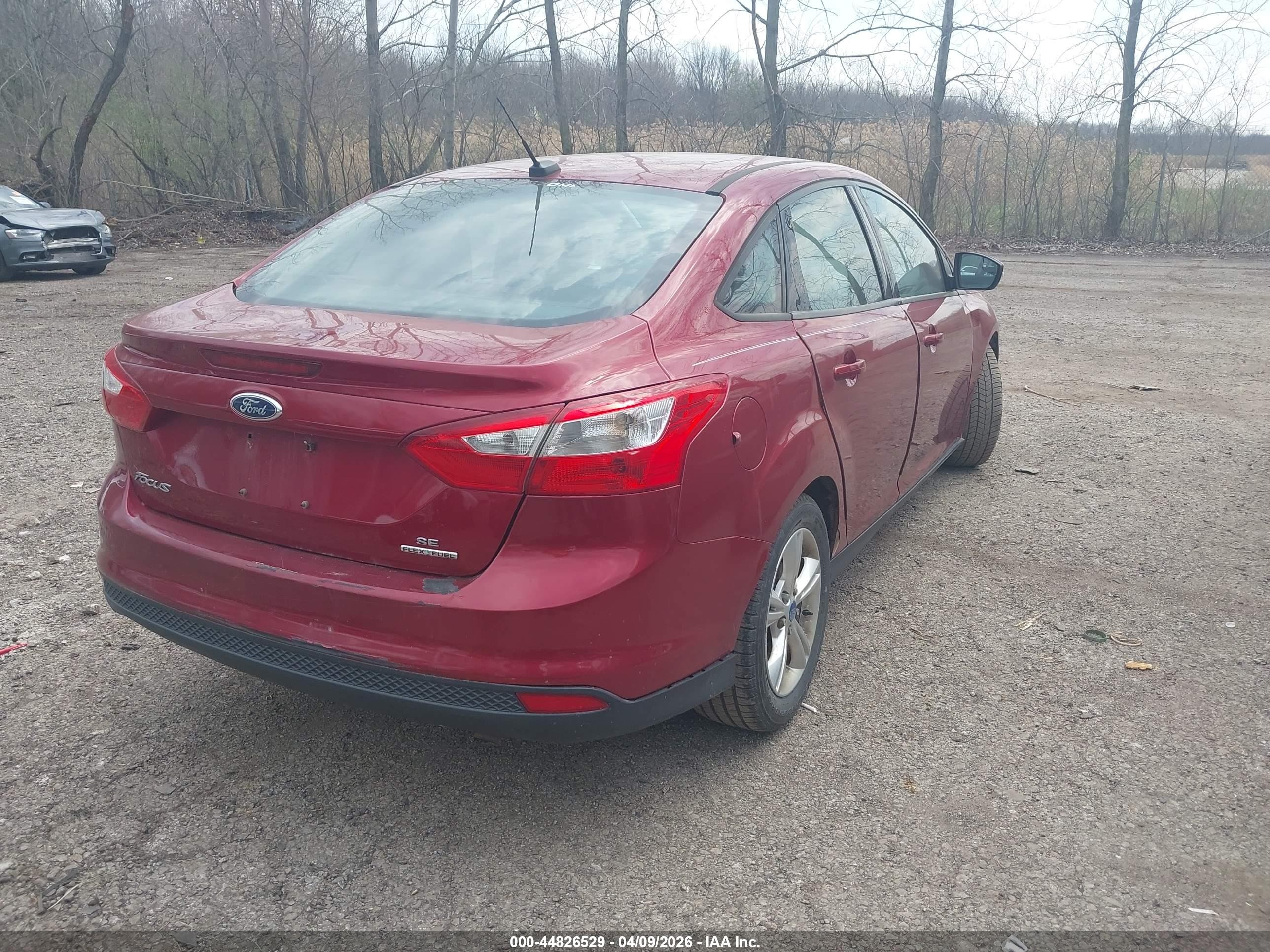 2014 Ford Focus Se Red vin: 1FADP3F27EL160248