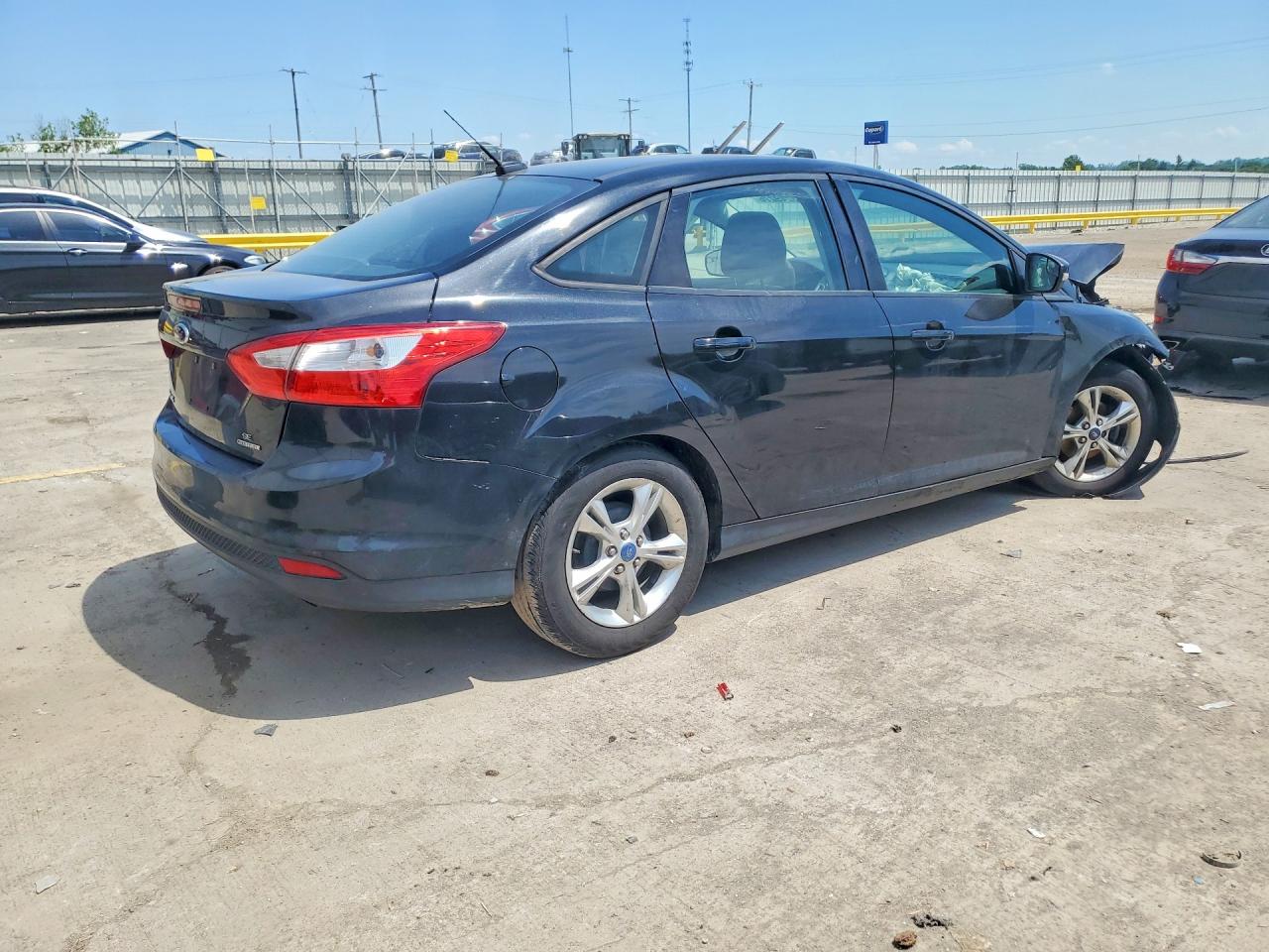 2014 Ford Focus Se Black vin: 1FADP3F27EL168575