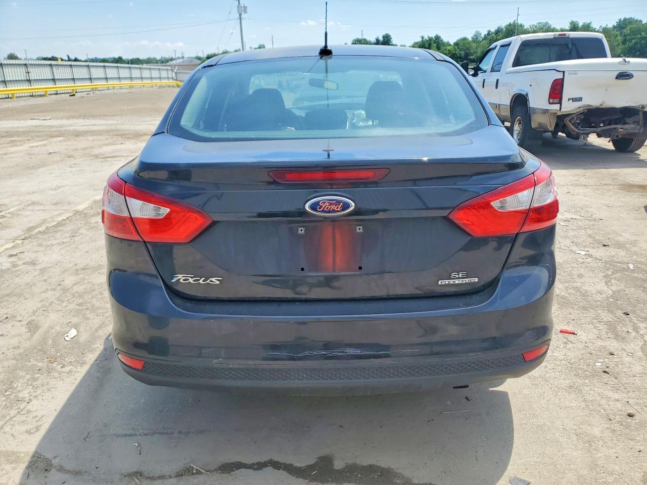 2014 Ford Focus Se Black vin: 1FADP3F27EL168575