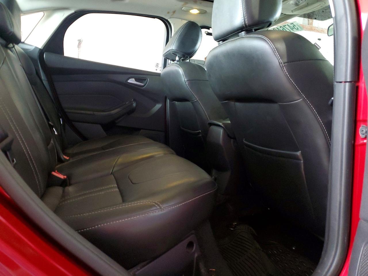 2014 Ford Focus Se Red vin: 1FADP3F27EL188809