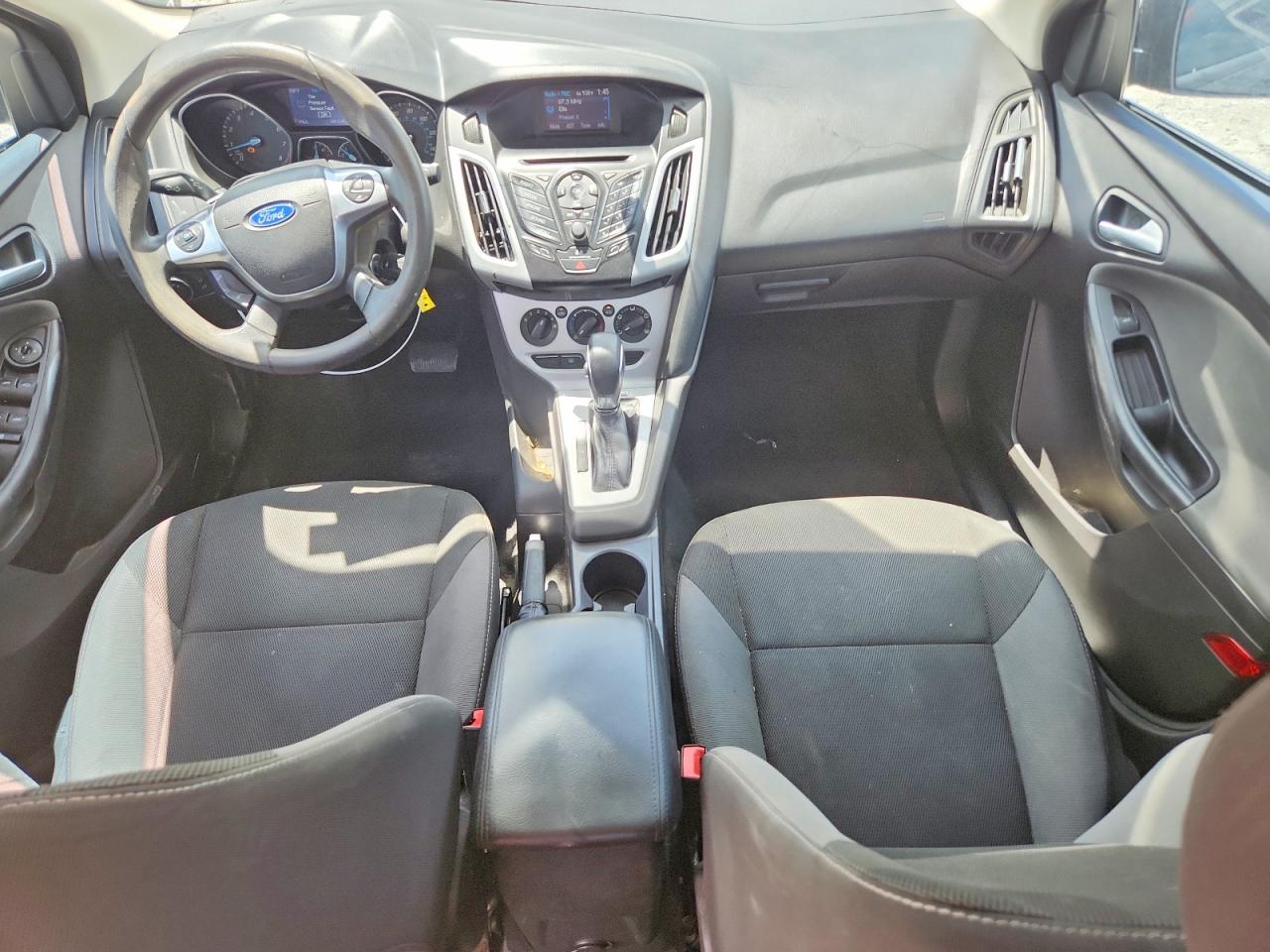 2014 Ford Focus Se Black vin: 1FADP3F27EL211974