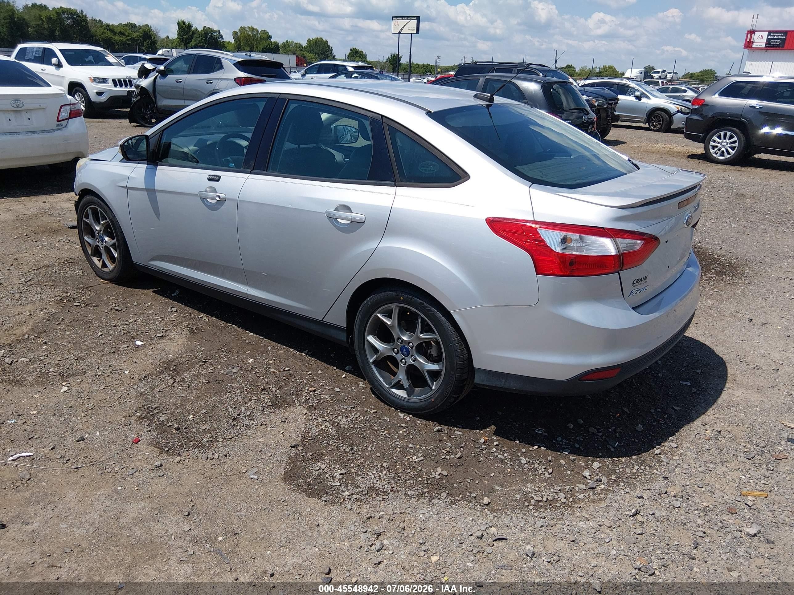 2014 Ford Focus Se Silver vin: 1FADP3F27EL227480