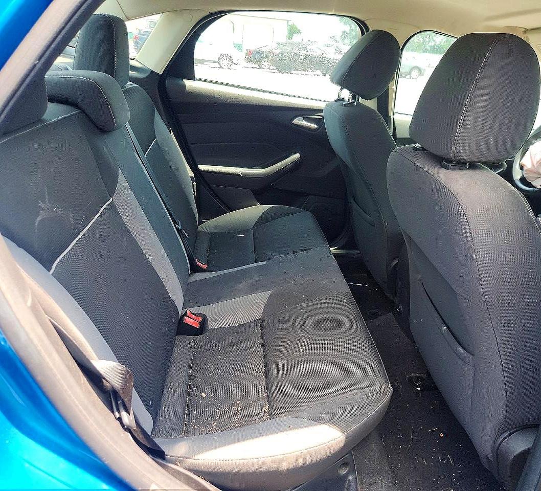 2014 Ford Focus Se Blue vin: 1FADP3F27EL244926