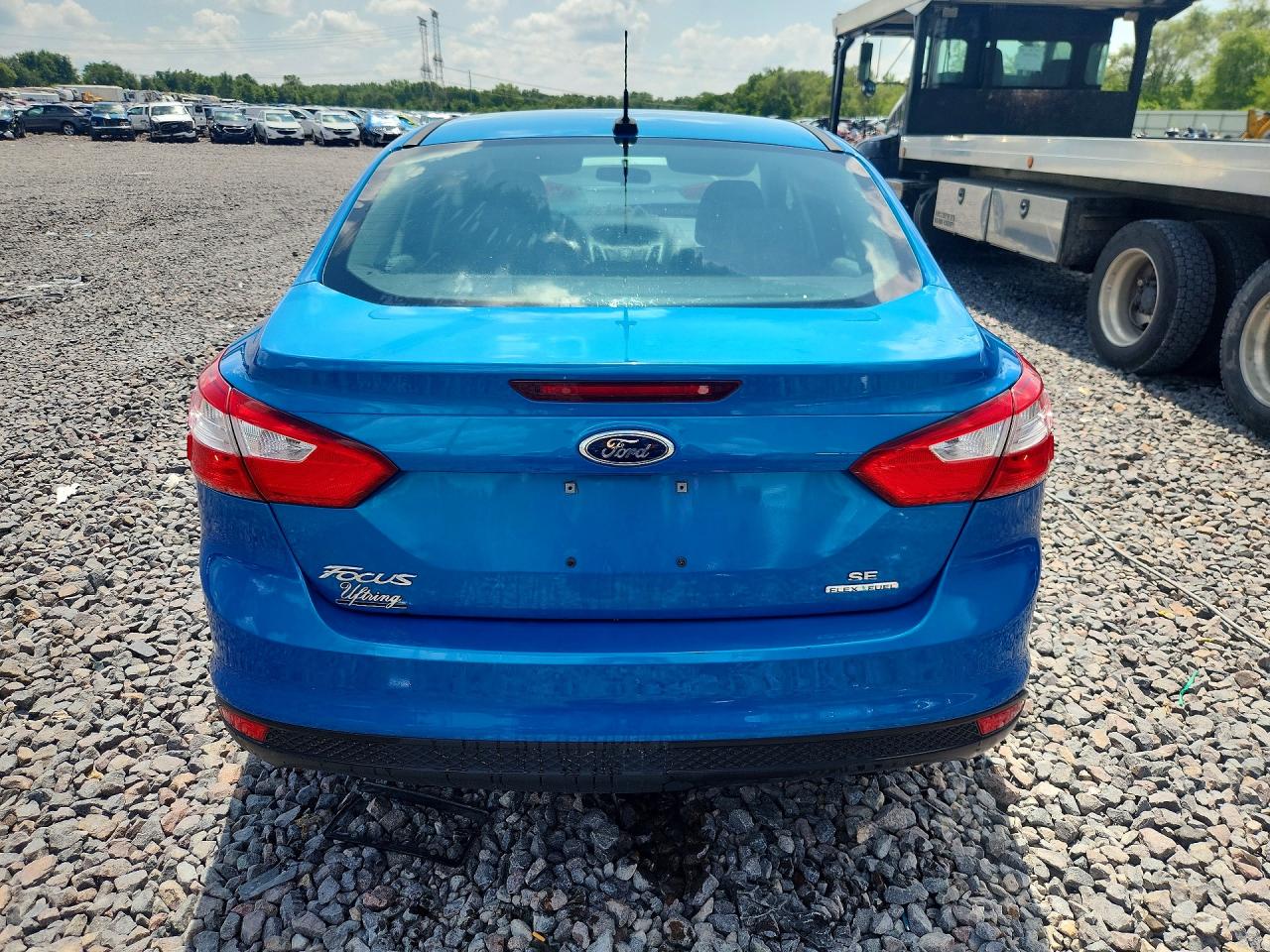 2014 Ford Focus Se Blue vin: 1FADP3F27EL244926