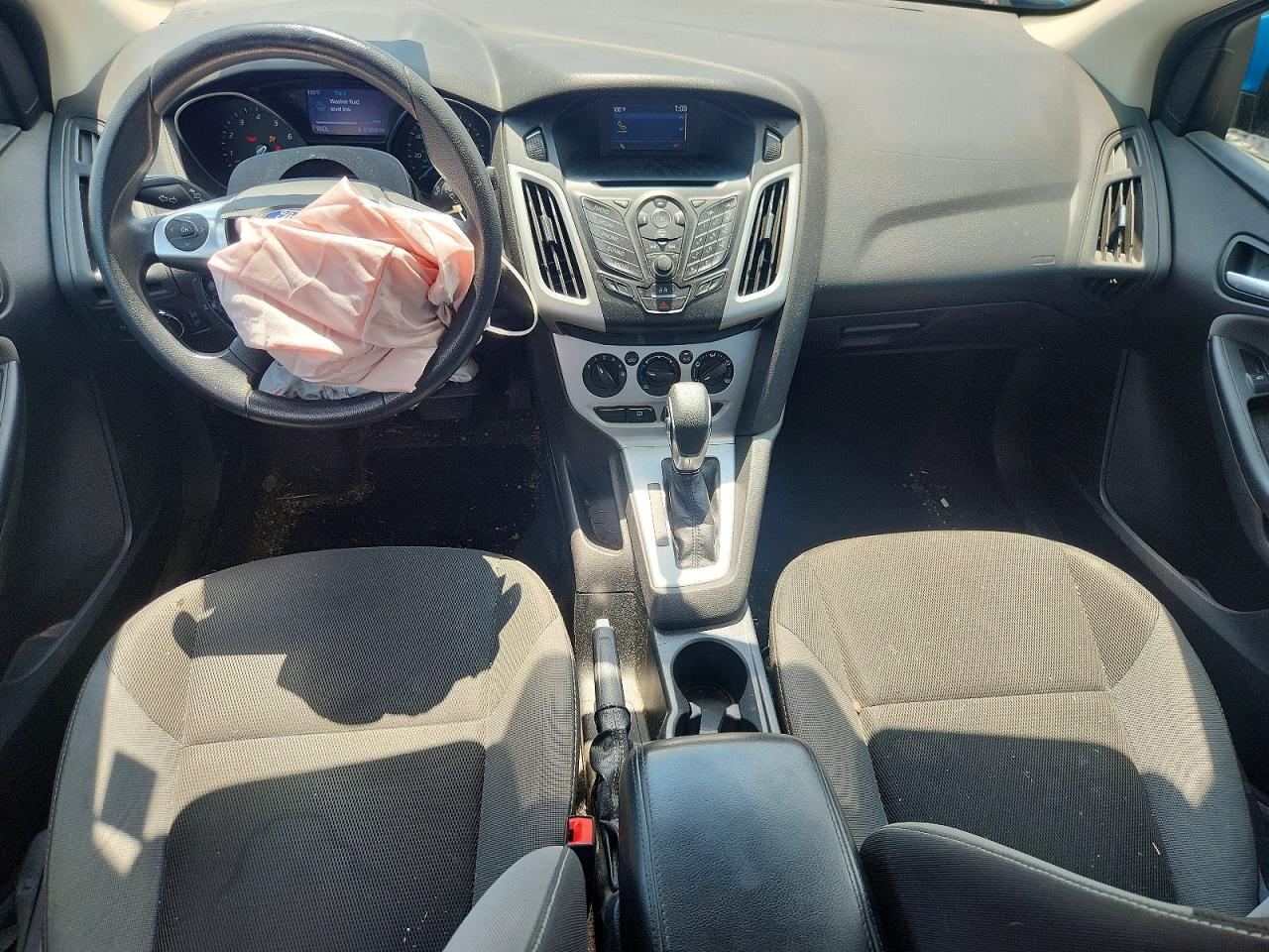 2014 Ford Focus Se Blue vin: 1FADP3F27EL244926