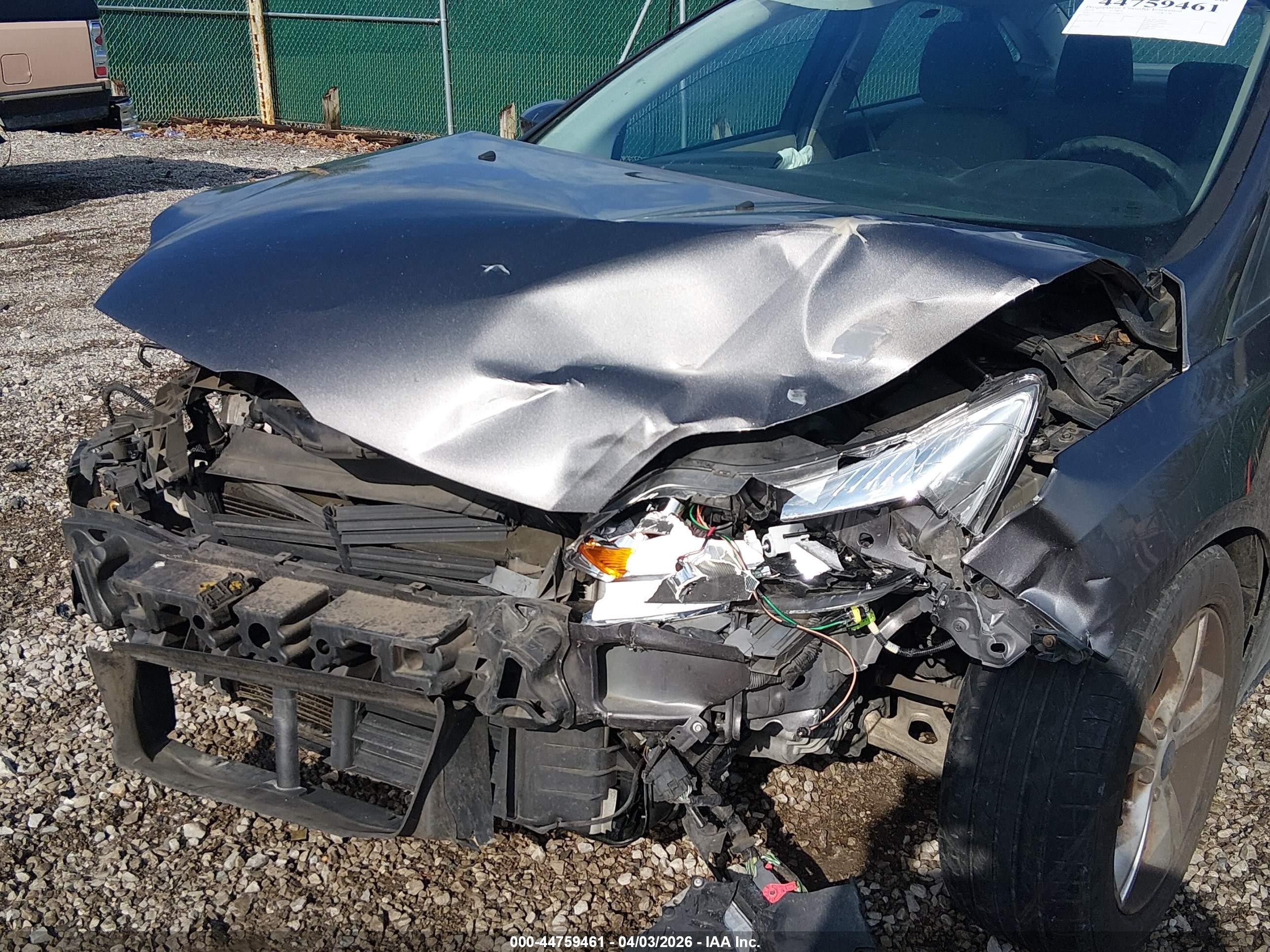 2014 Ford Focus Se Silver vin: 1FADP3F27EL304817