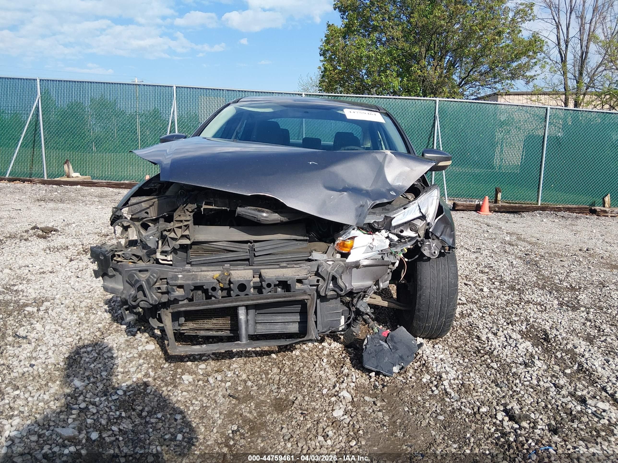2014 Ford Focus Se Silver vin: 1FADP3F27EL304817