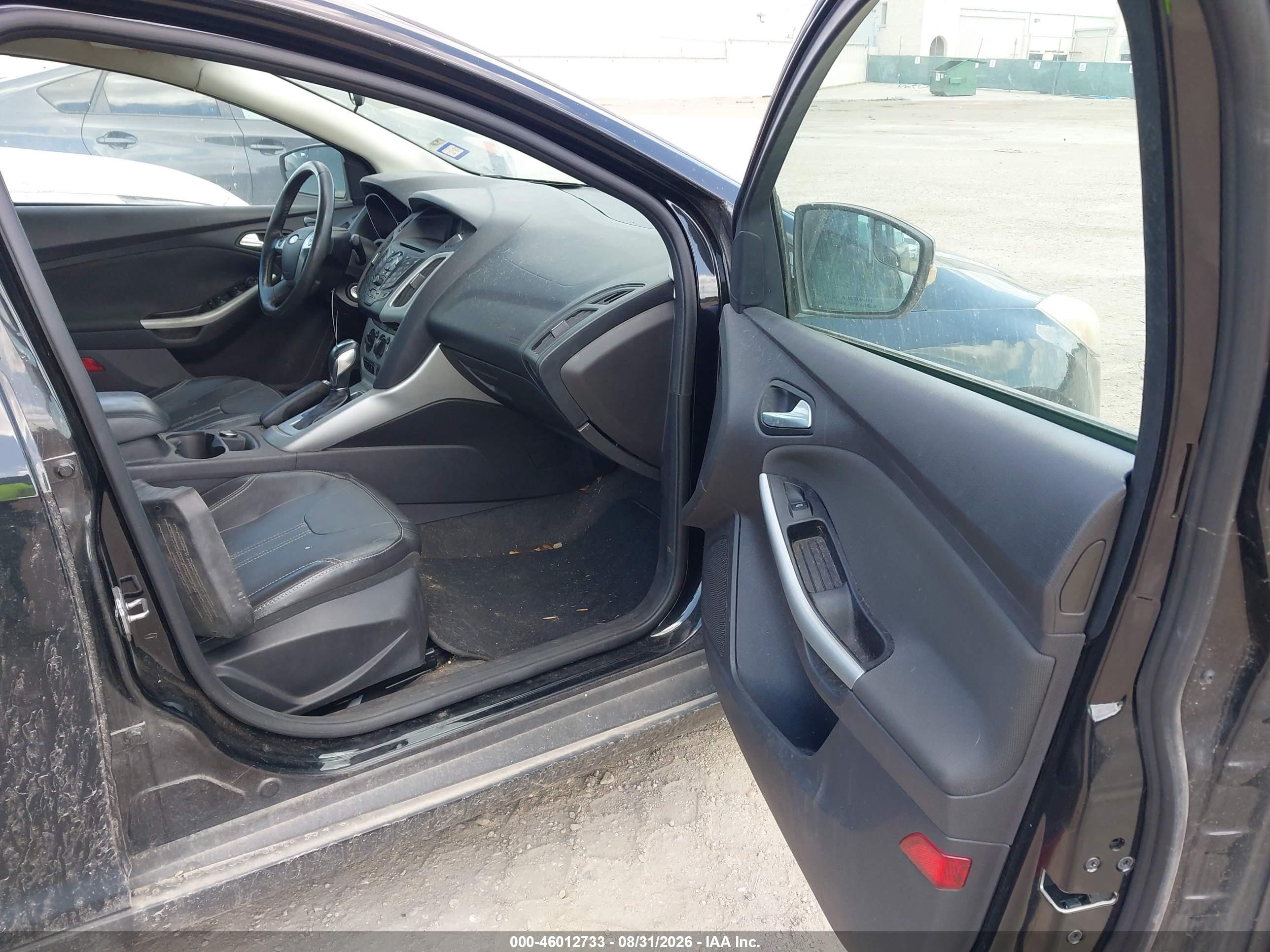 2014 Ford Focus Se Black vin: 1FADP3F27EL309936