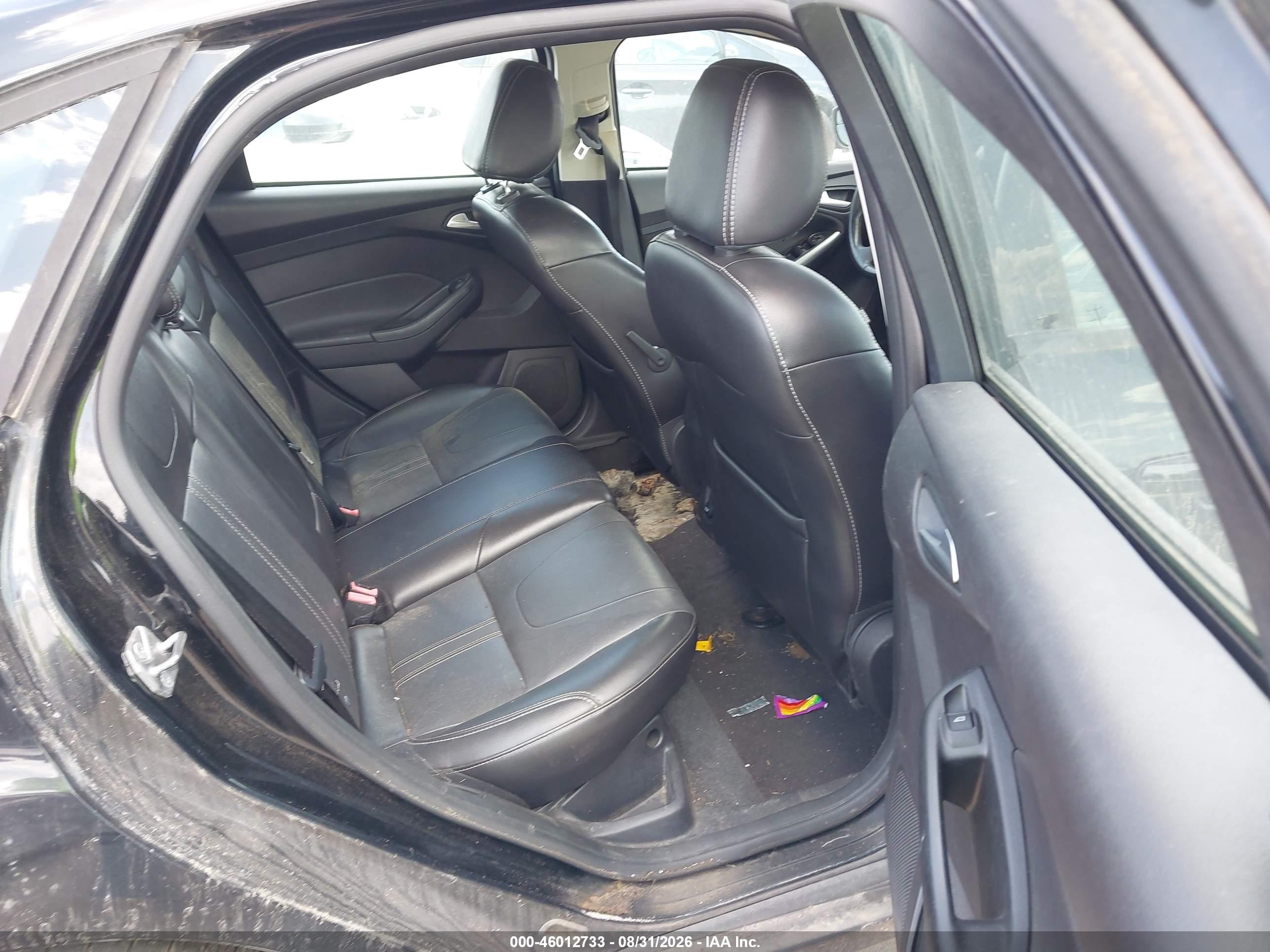 2014 Ford Focus Se Black vin: 1FADP3F27EL309936