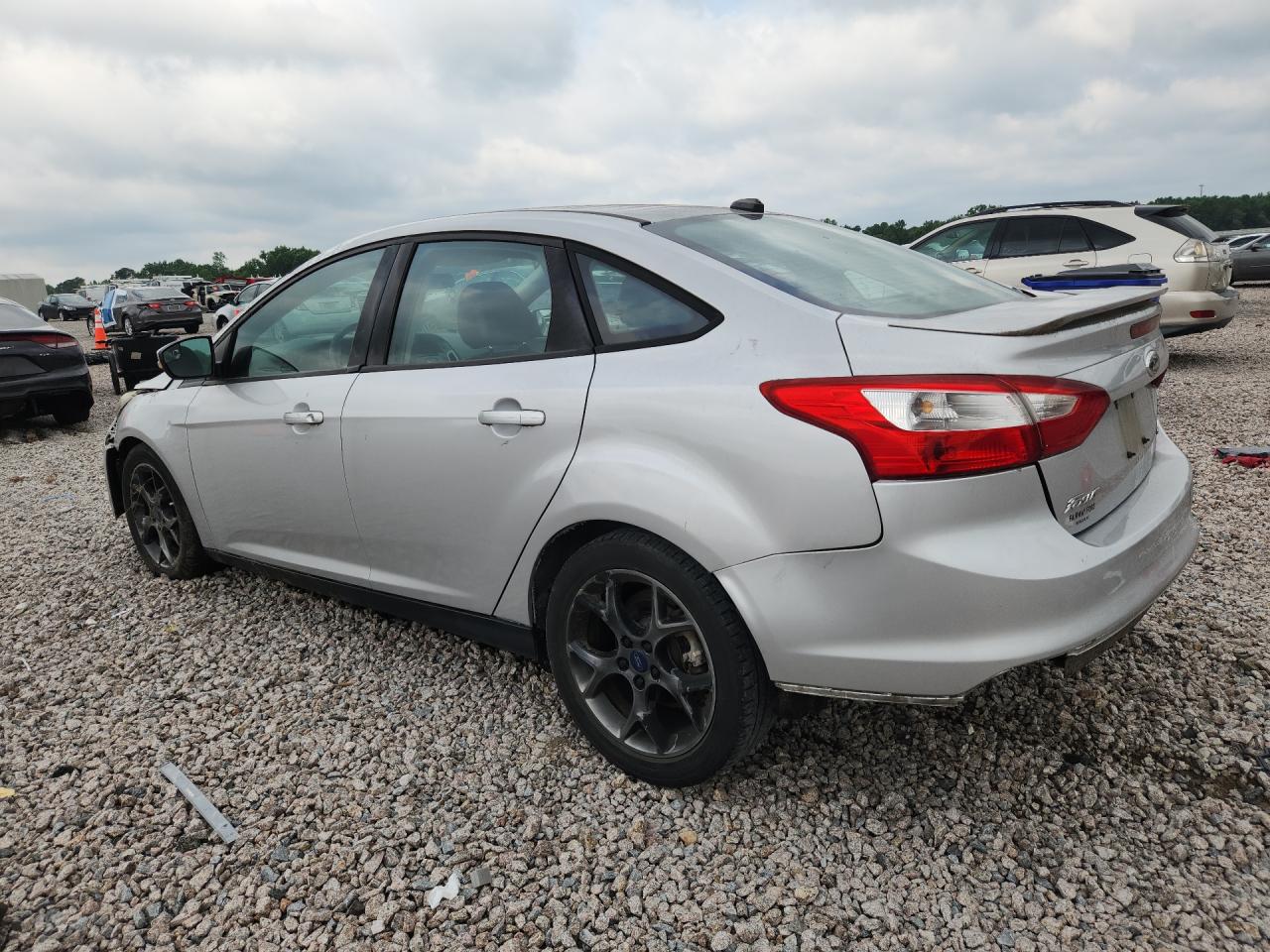2014 Ford Focus Se Silver vin: 1FADP3F27EL334240