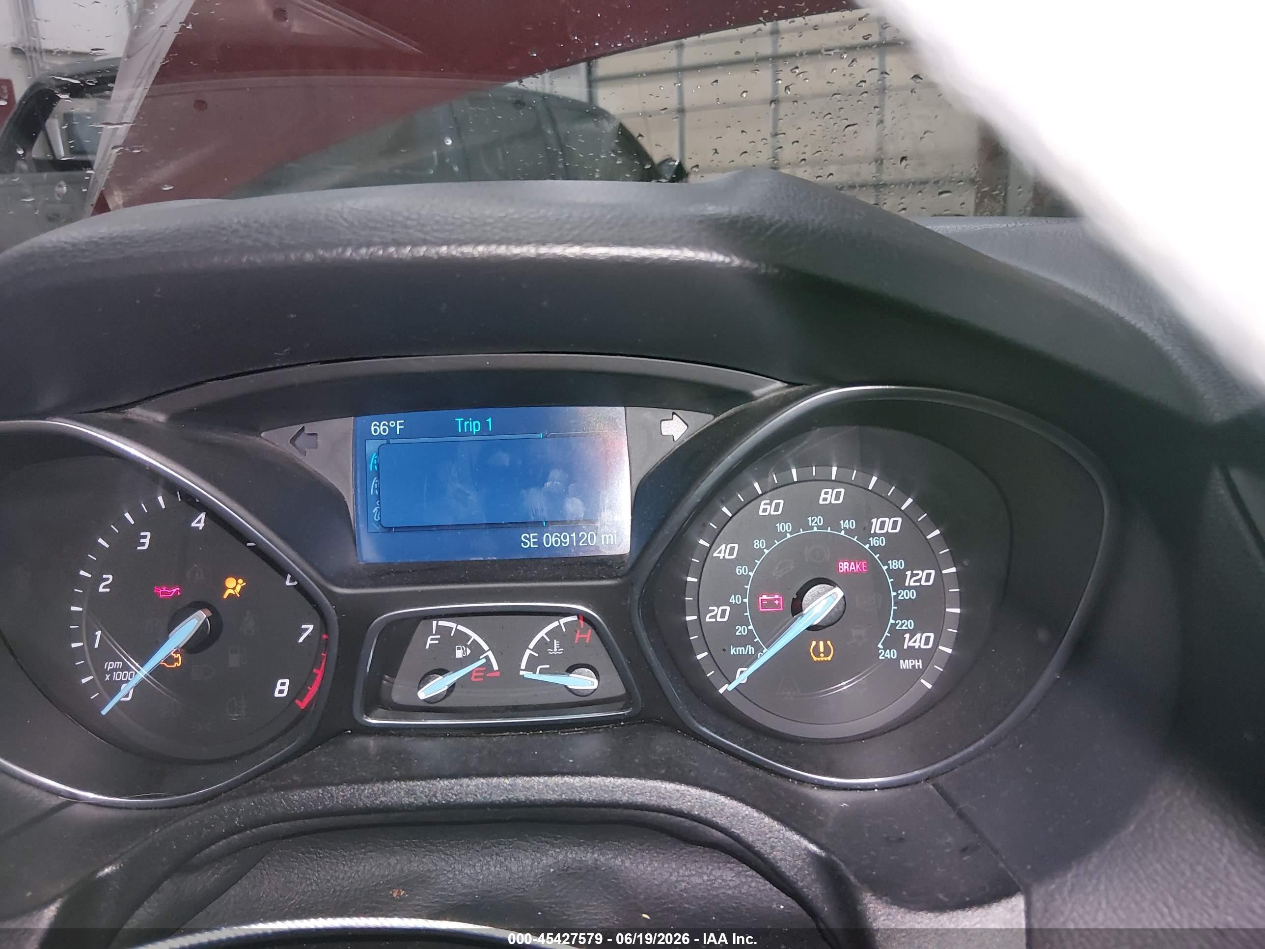 2014 Ford Focus Se Maroon vin: 1FADP3F27EL373863